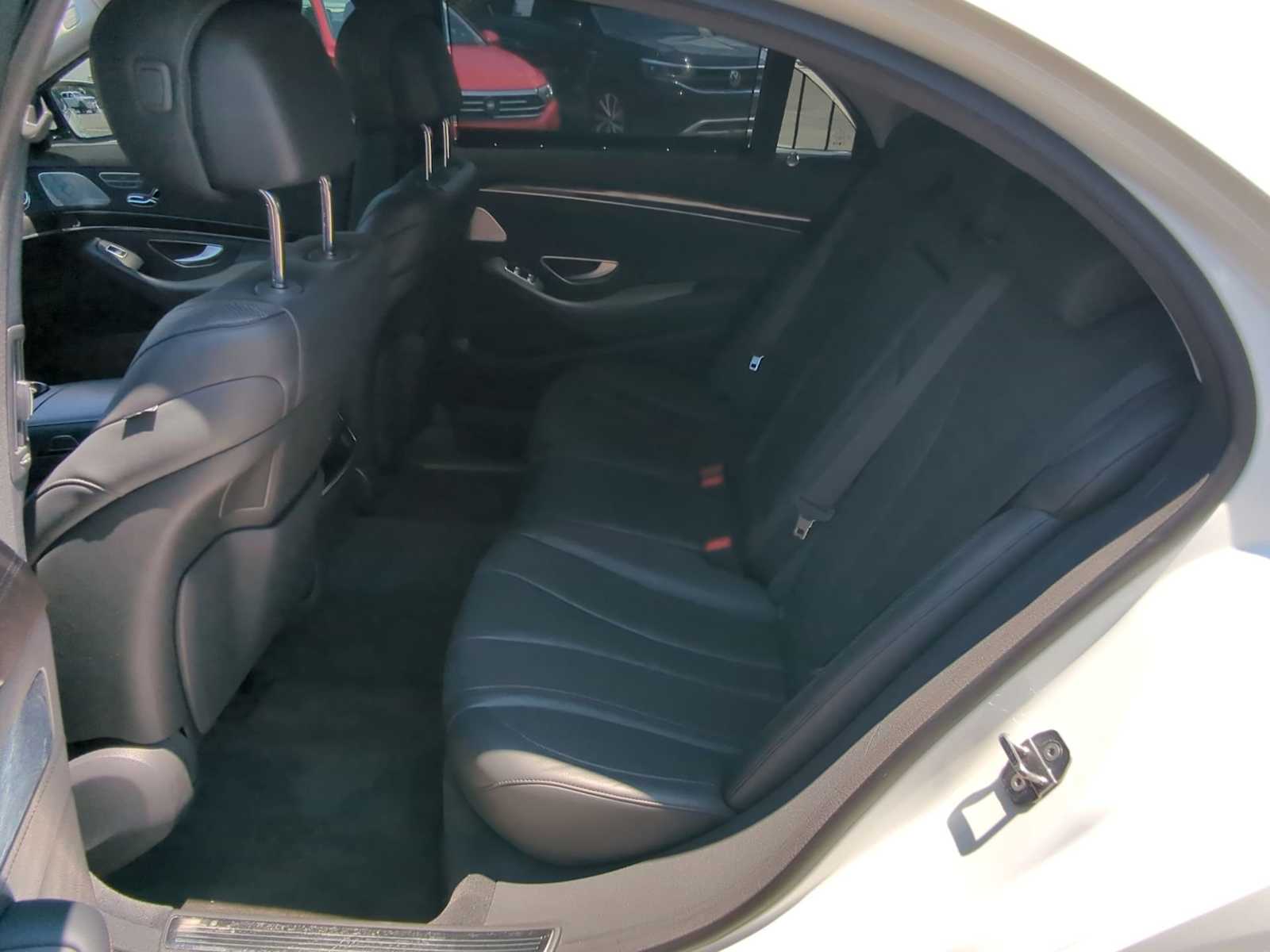 Thumbnail: 2020 Mercedes-Benz S-Class - 20