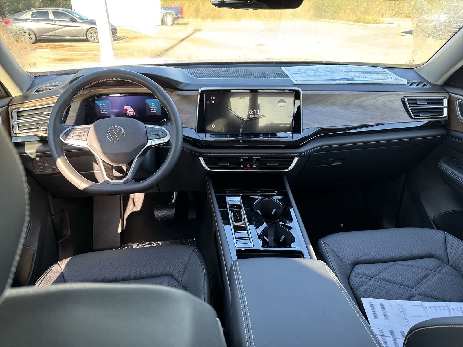 Thumbnail: 2026 Volkswagen Atlas - 14