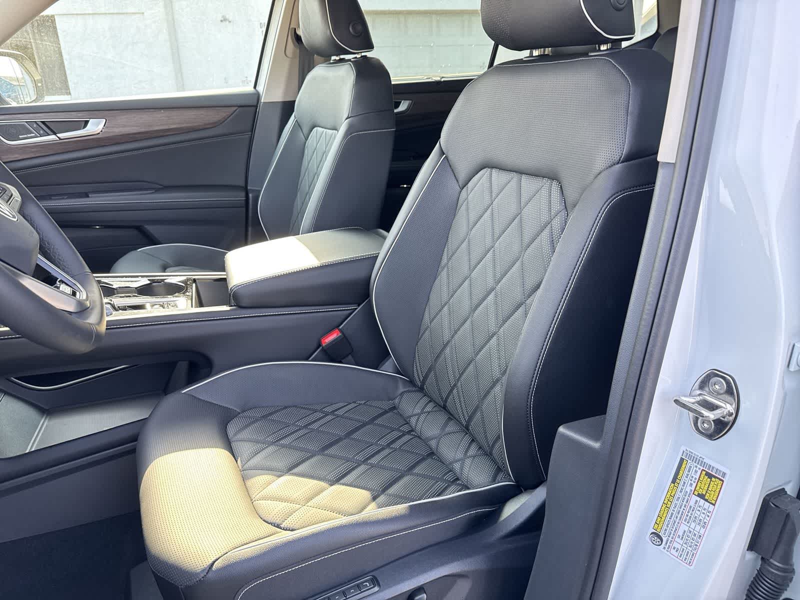 Thumbnail: 2026 Volkswagen Atlas - 15