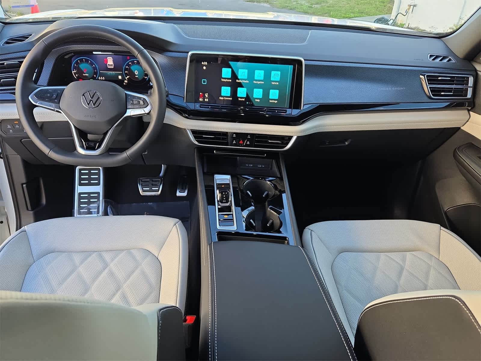 Thumbnail: 2026 Volkswagen Atlas - 23