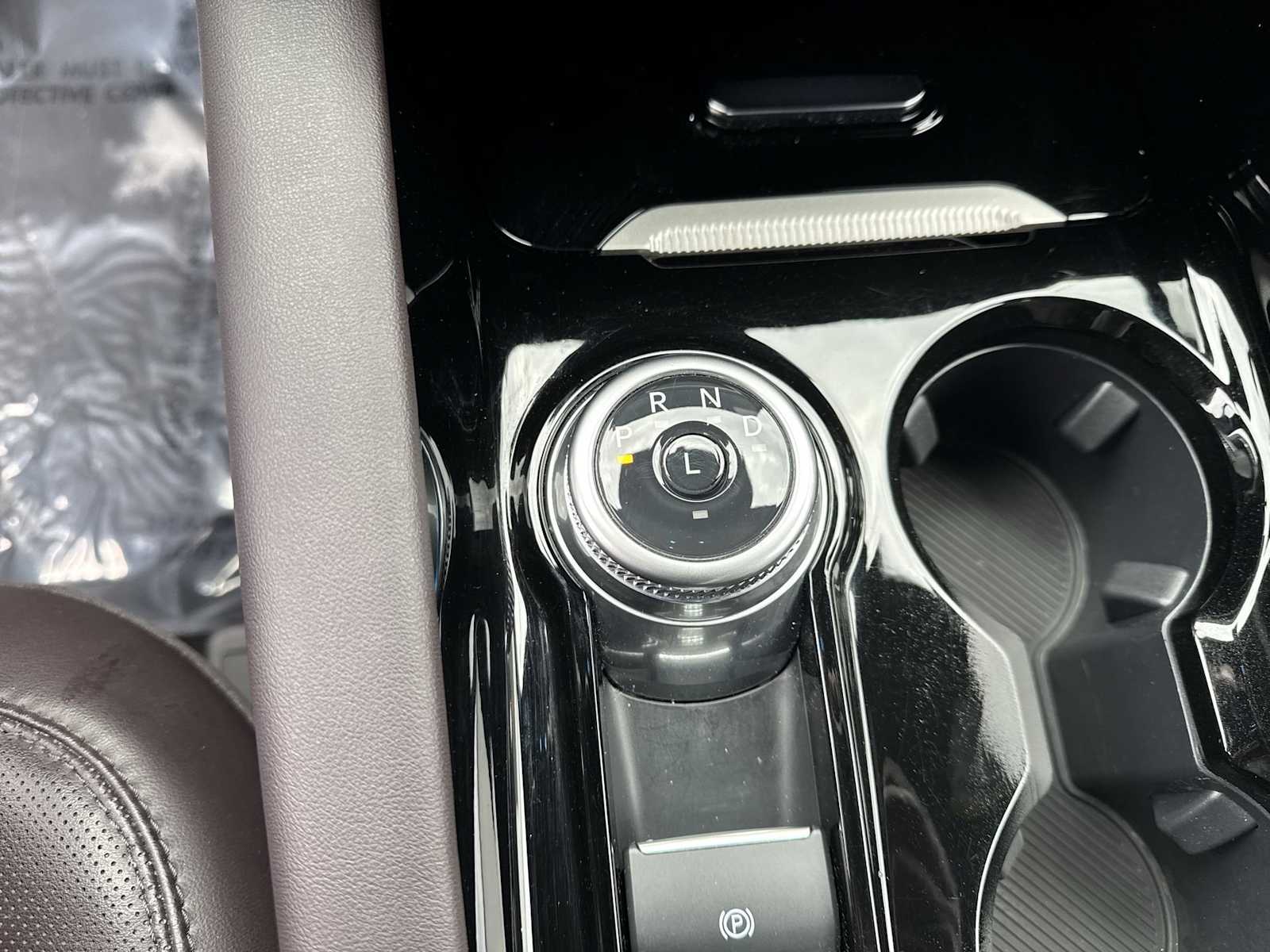 Thumbnail: 2025 Ford Explorer - 33