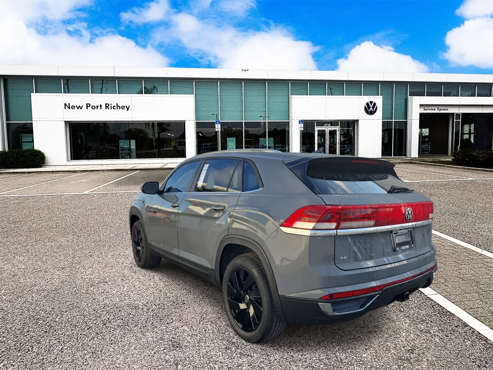 Thumbnail: 2026 Volkswagen Atlas - 6