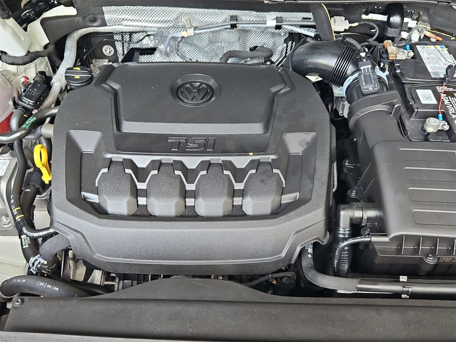 Thumbnail: 2021 Volkswagen Tiguan - 23