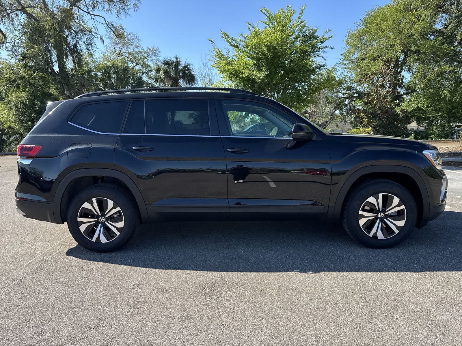 Thumbnail: 2026 Volkswagen Atlas - 7