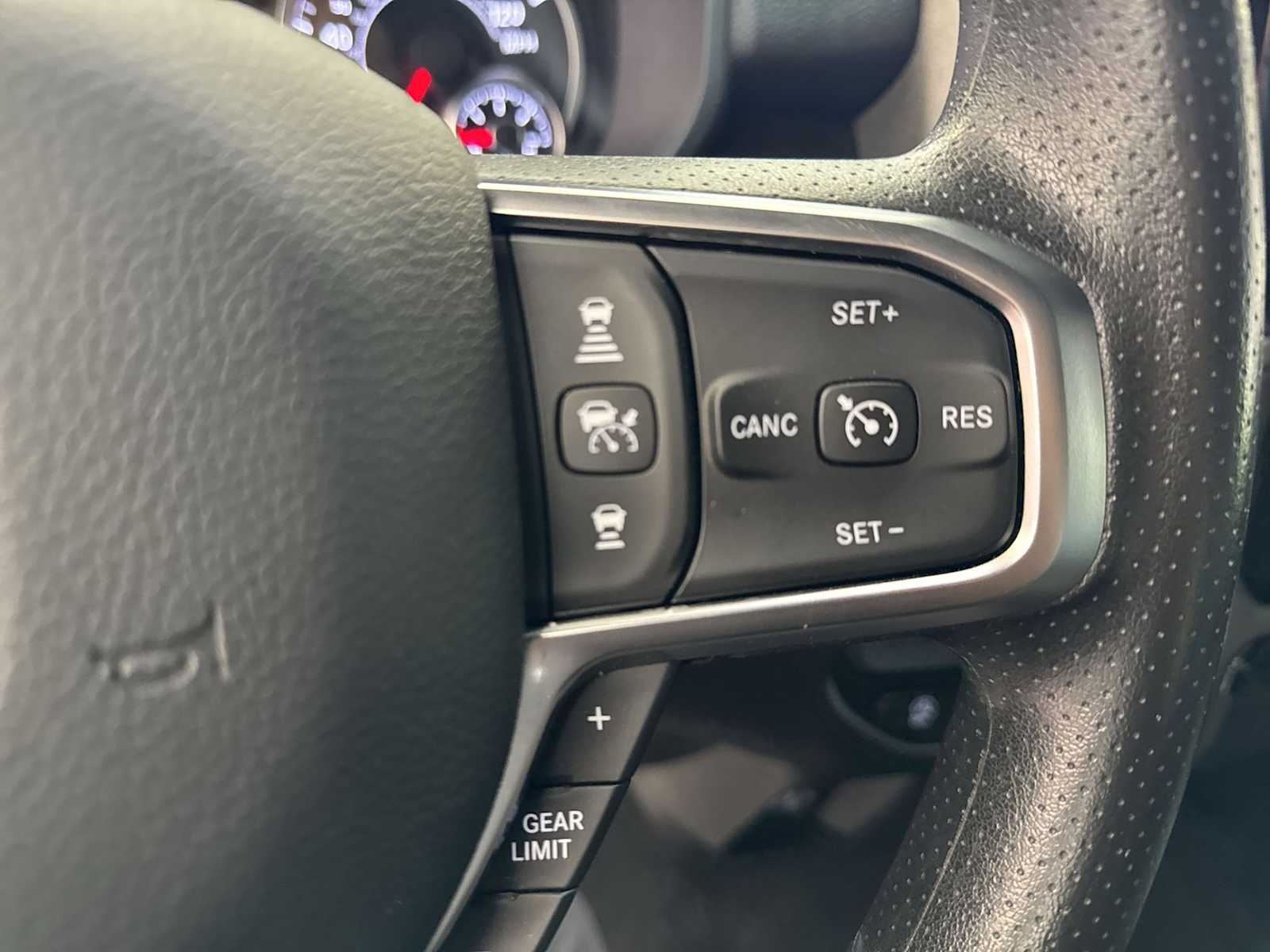 Thumbnail: 2025 RAM 1500 - 23