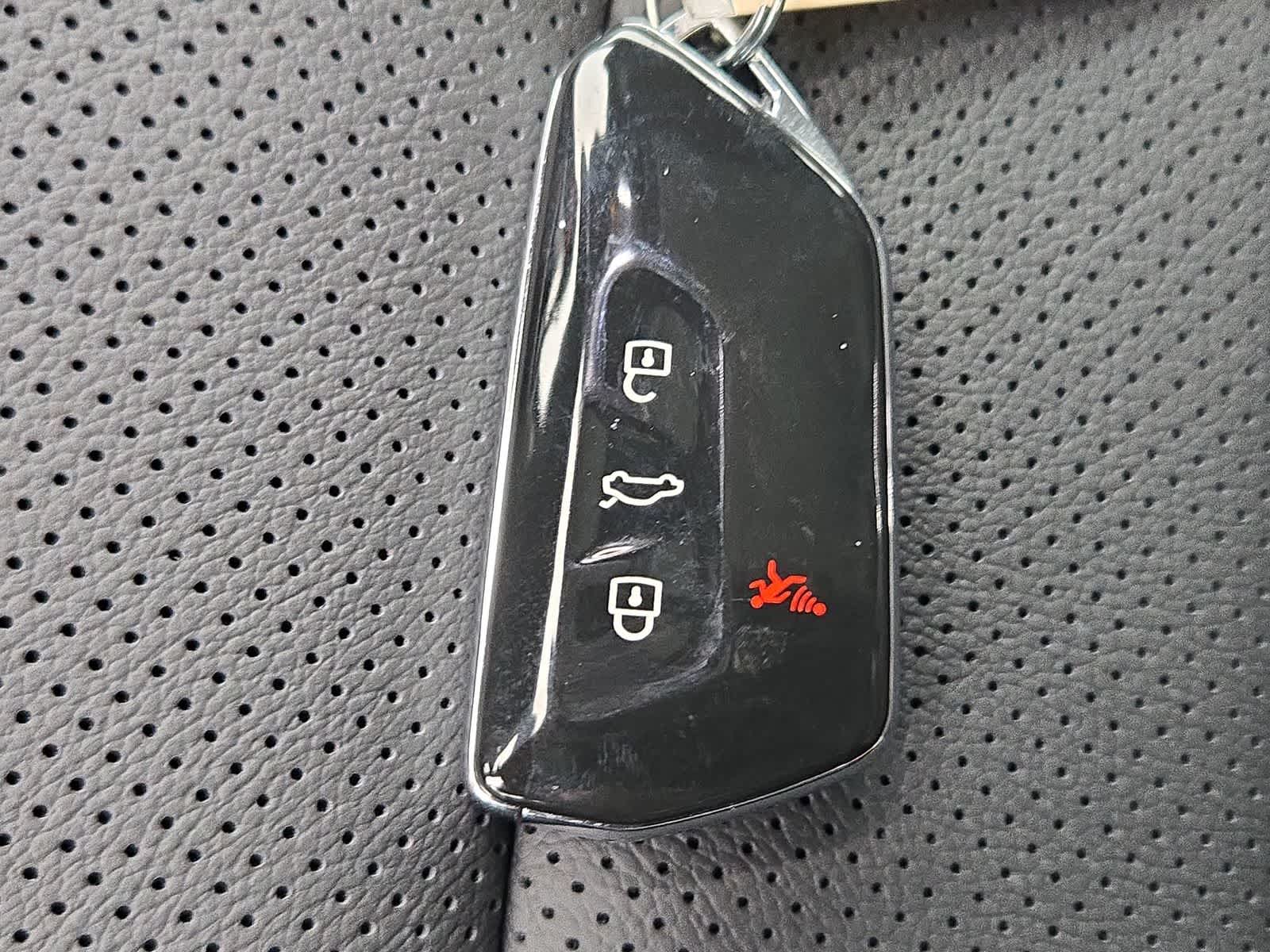 Thumbnail: 2026 Volkswagen Golf - 33