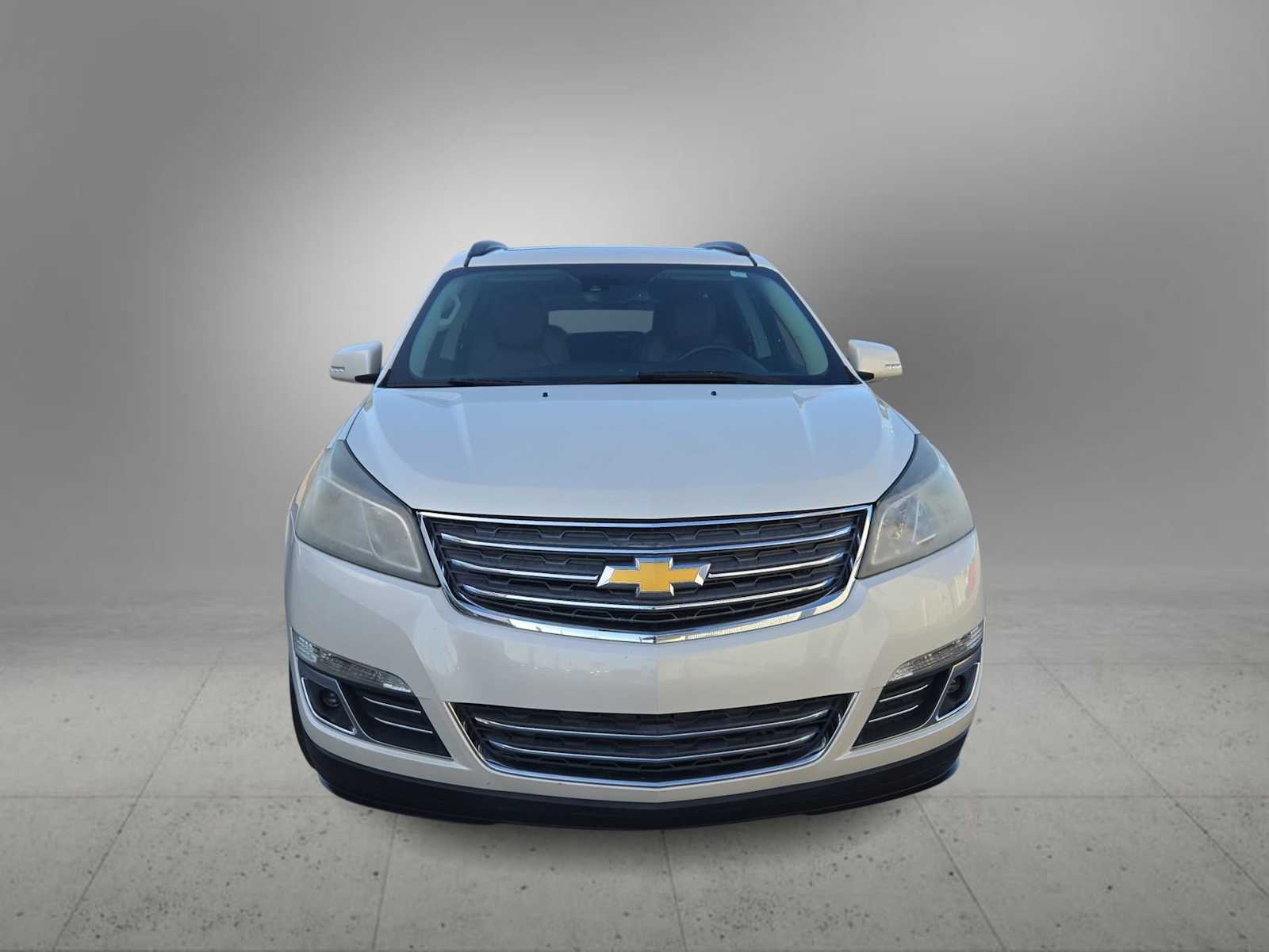 Thumbnail: 2015 Chevrolet Traverse - 3