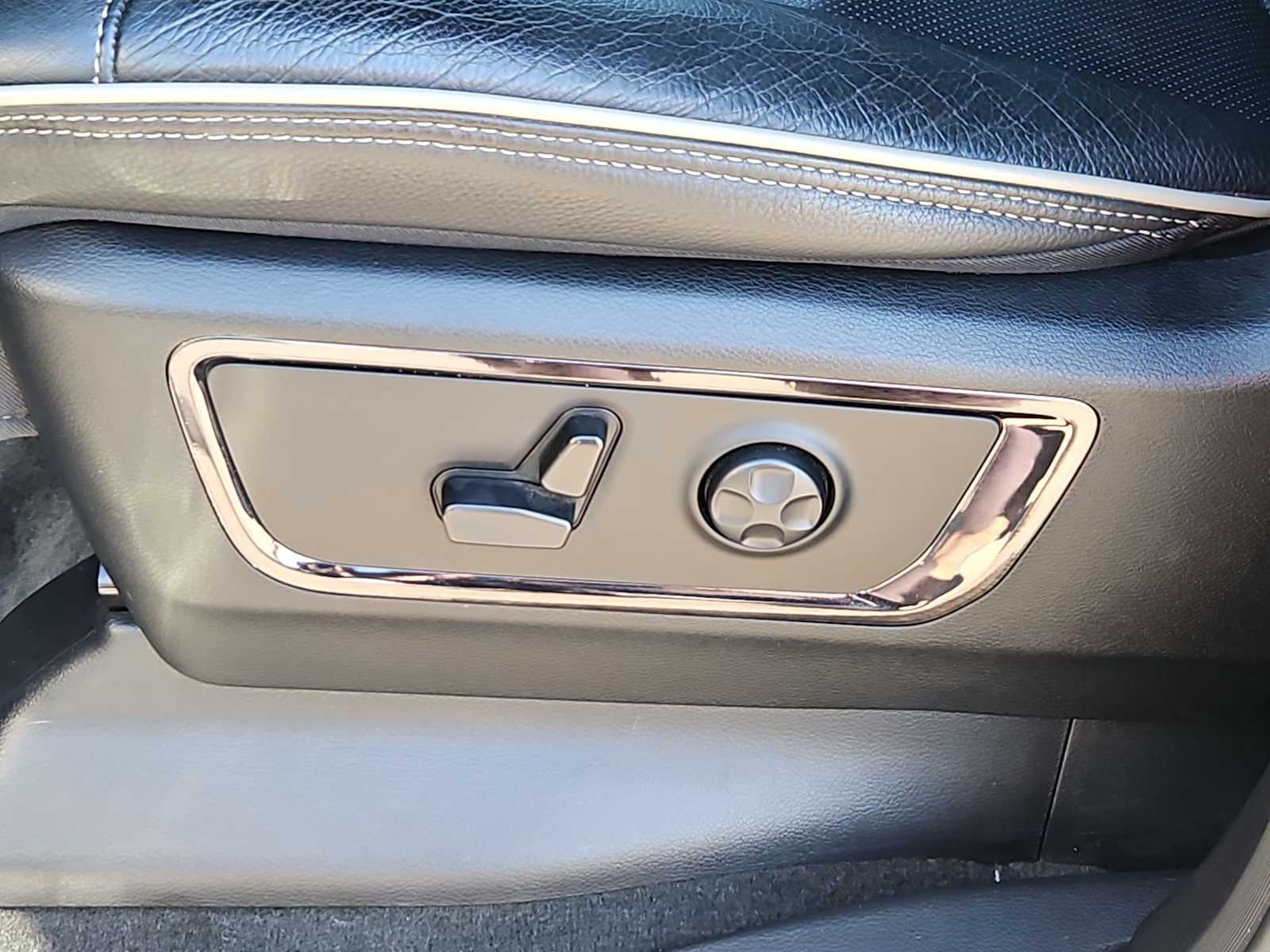 Thumbnail: 2023 RAM 1500 - 17