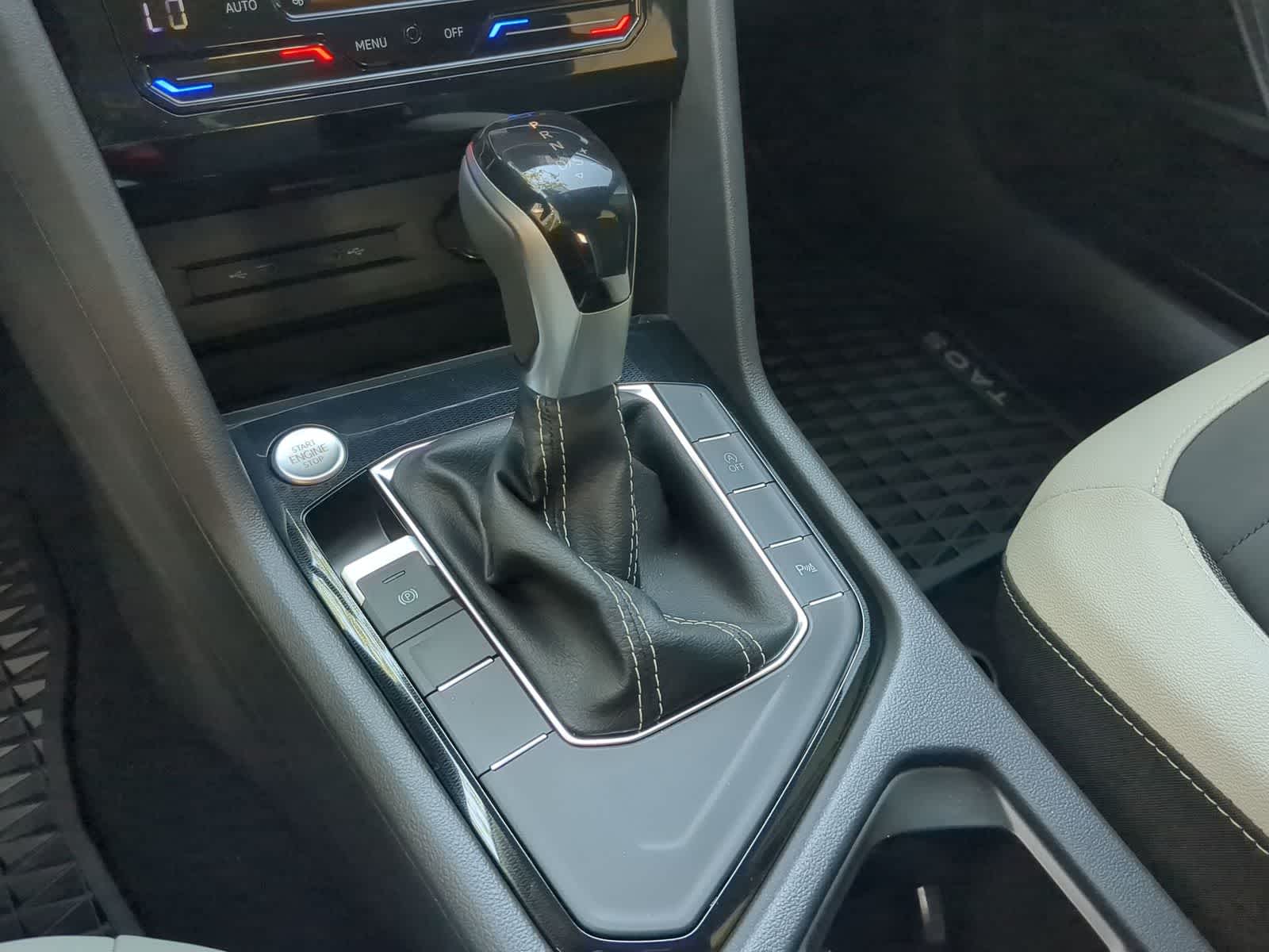 Thumbnail: 2025 Volkswagen Taos - 30