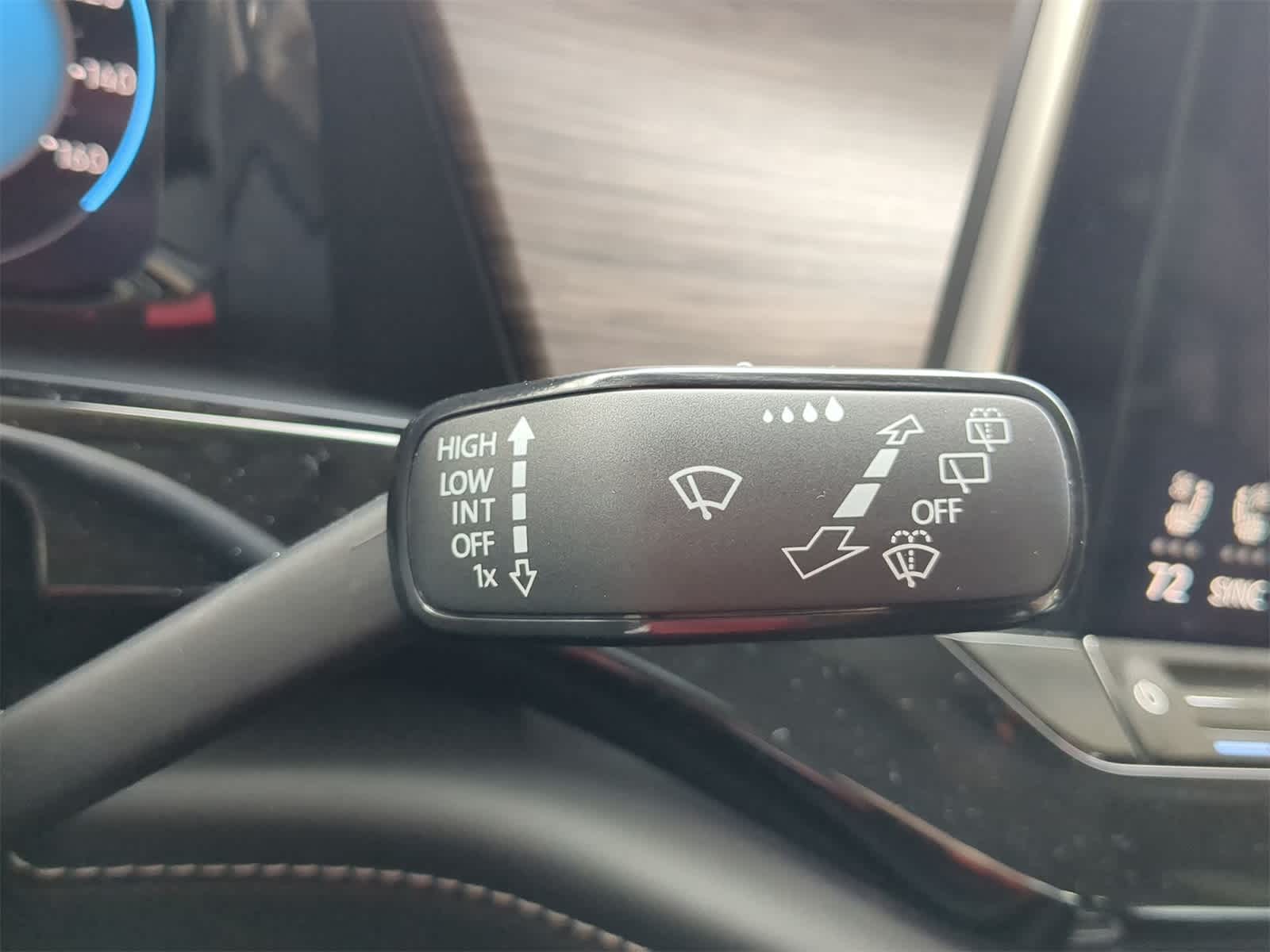 Thumbnail: 2025 Volkswagen Atlas - 26