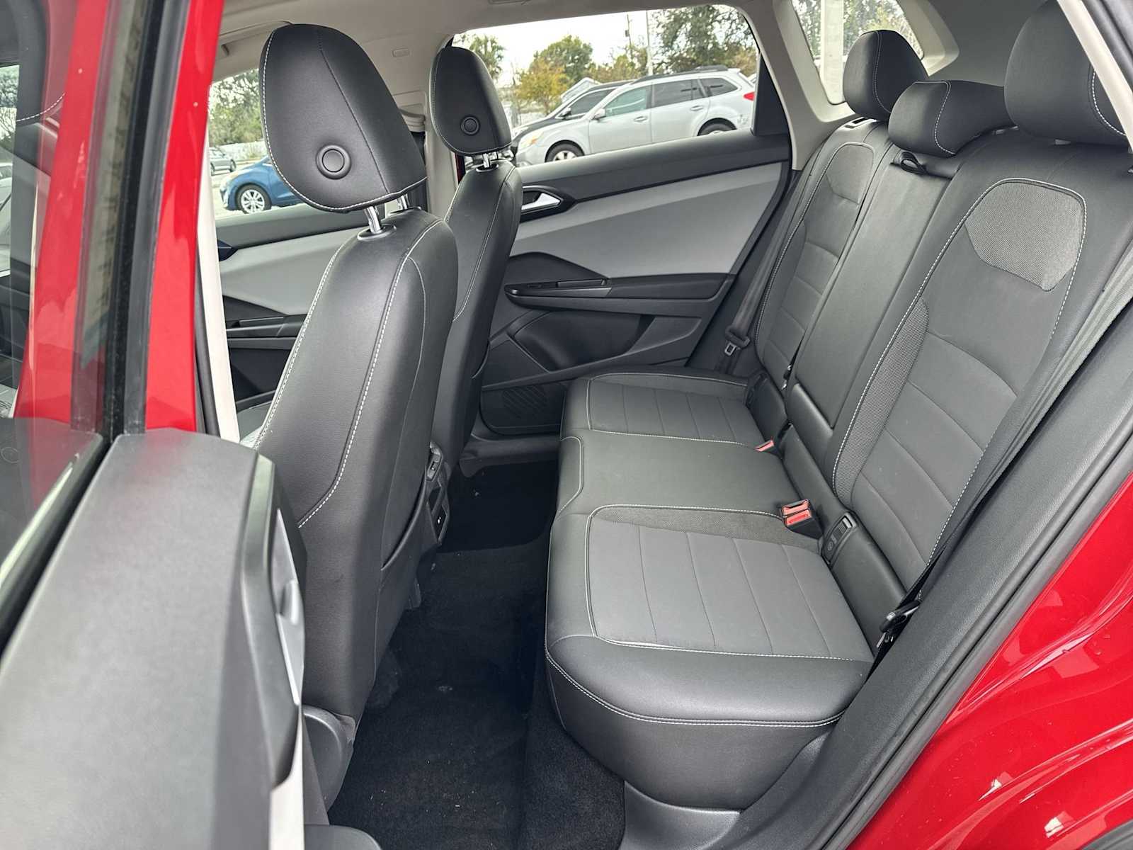 Thumbnail: 2022 Volkswagen Taos - 26