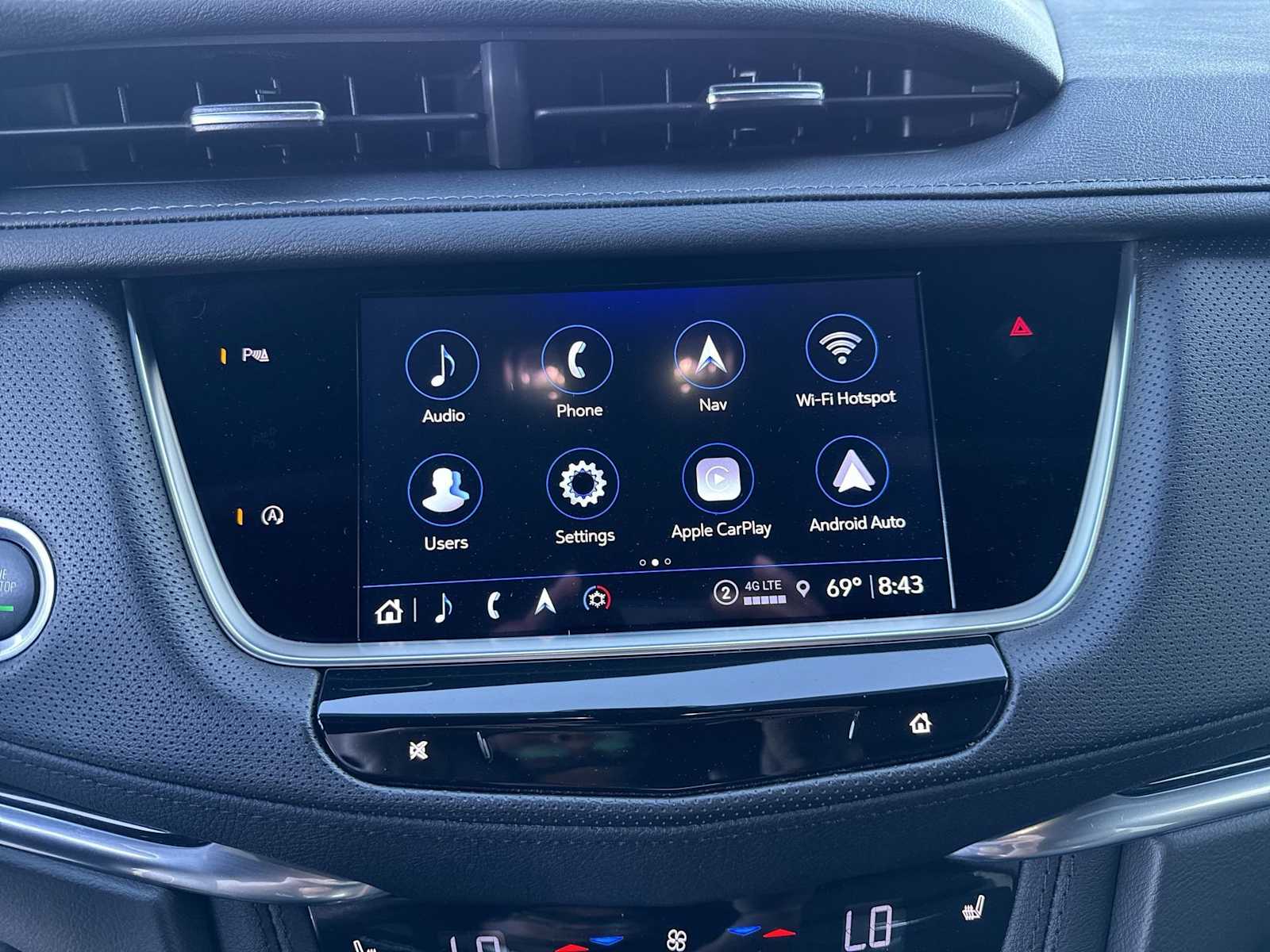 Thumbnail: 2023 Cadillac XT5 - 26