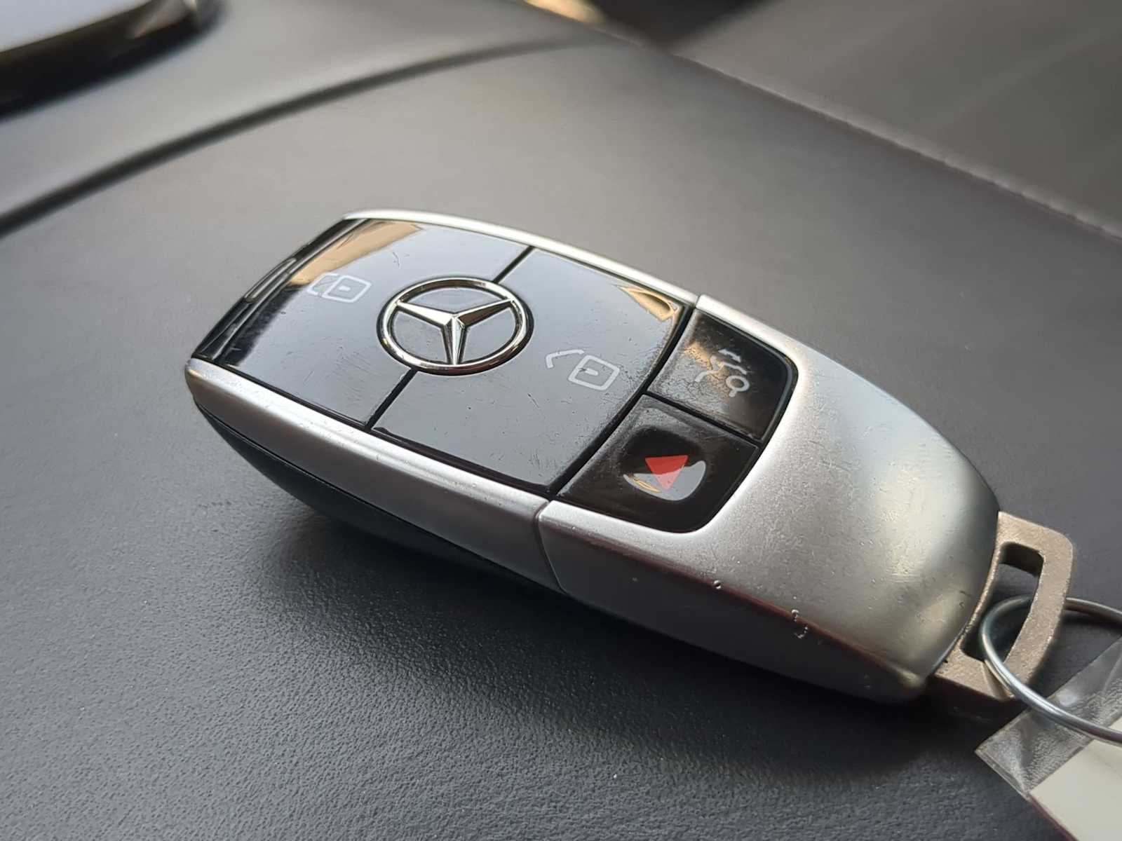 Thumbnail: 2020 Mercedes-Benz S-Class - 36