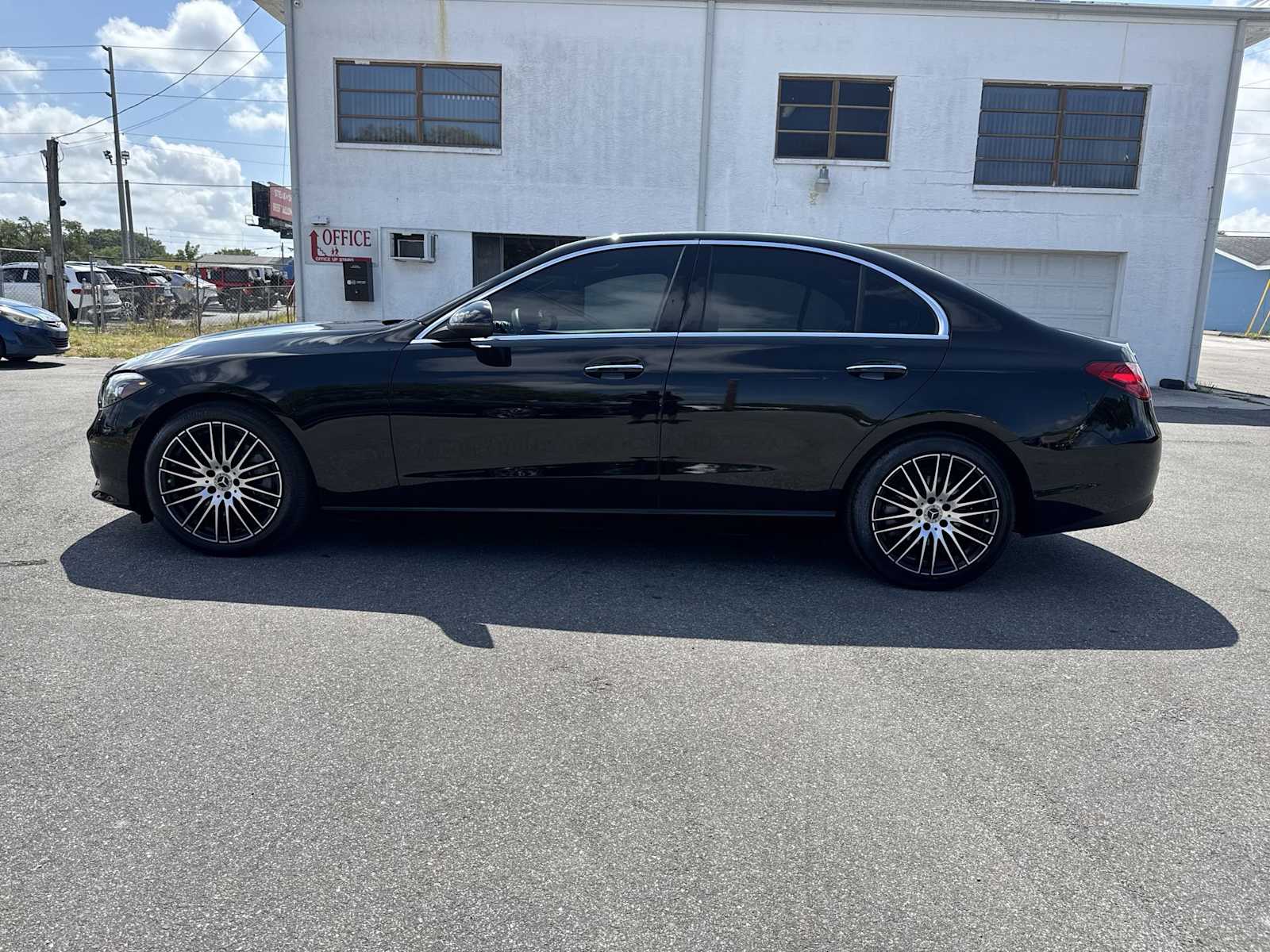 Thumbnail: 2025 Mercedes-Benz C-Class - 5