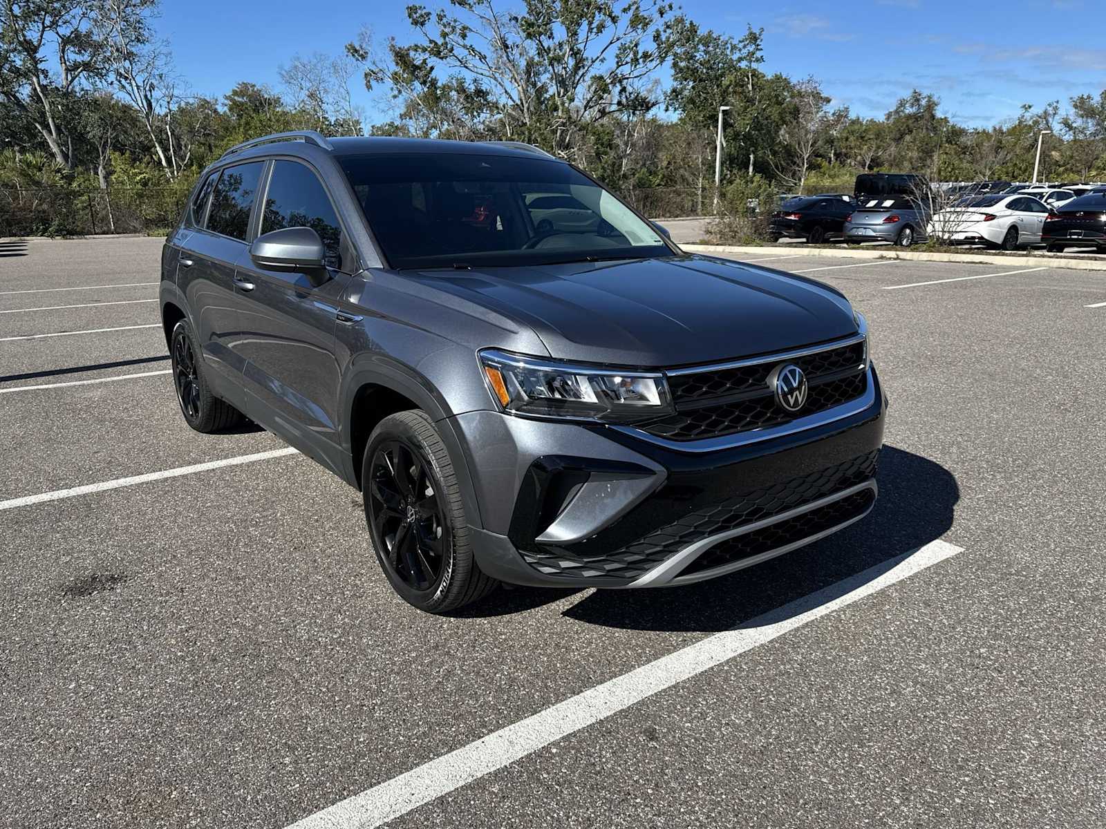 Thumbnail: 2023 Volkswagen Taos - 8