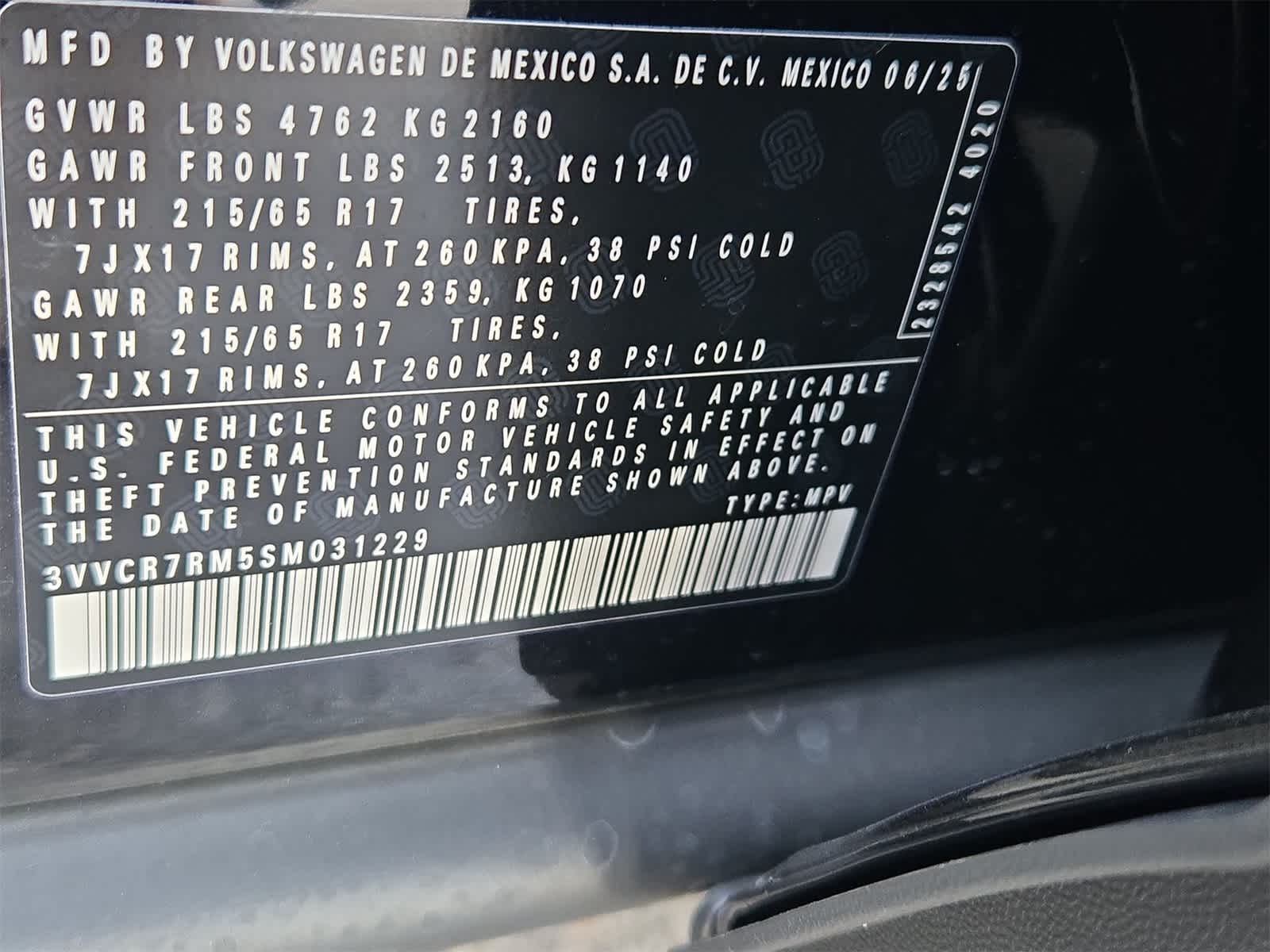 Thumbnail: 2025 Volkswagen Tiguan - 34