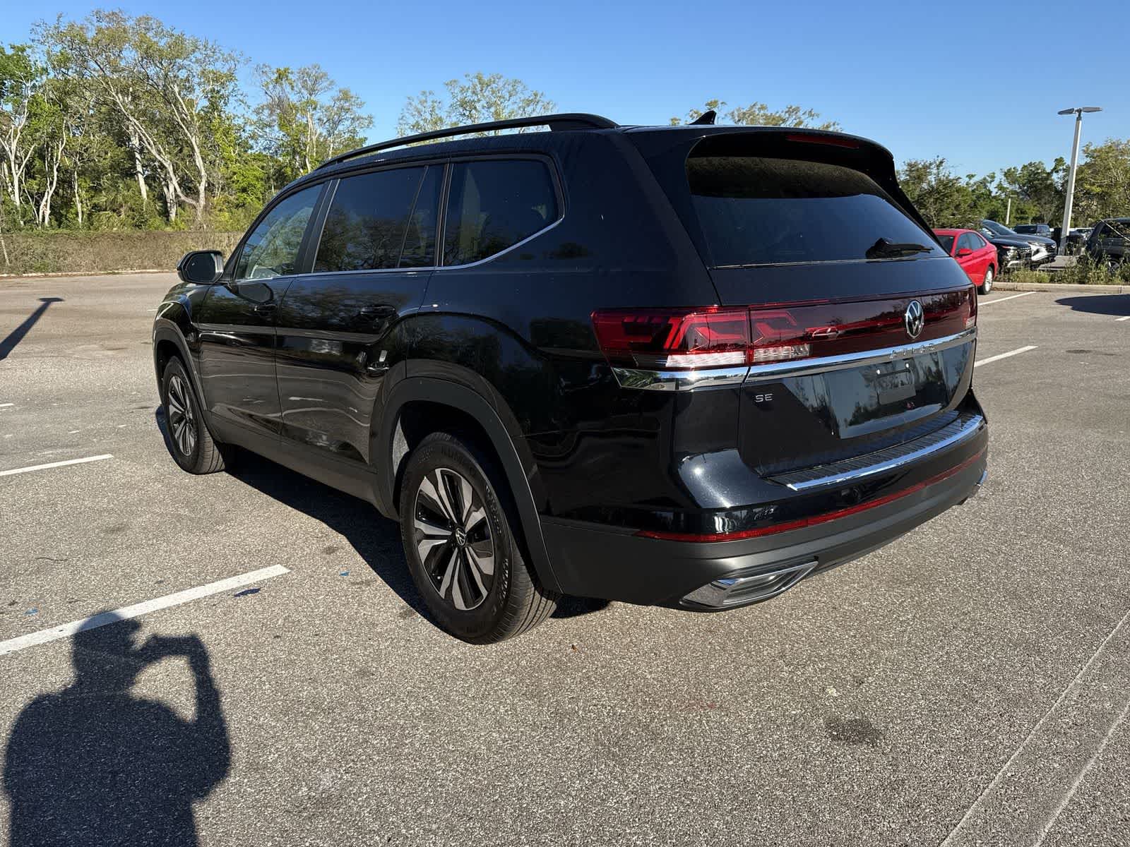 Thumbnail: 2026 Volkswagen Atlas - 4
