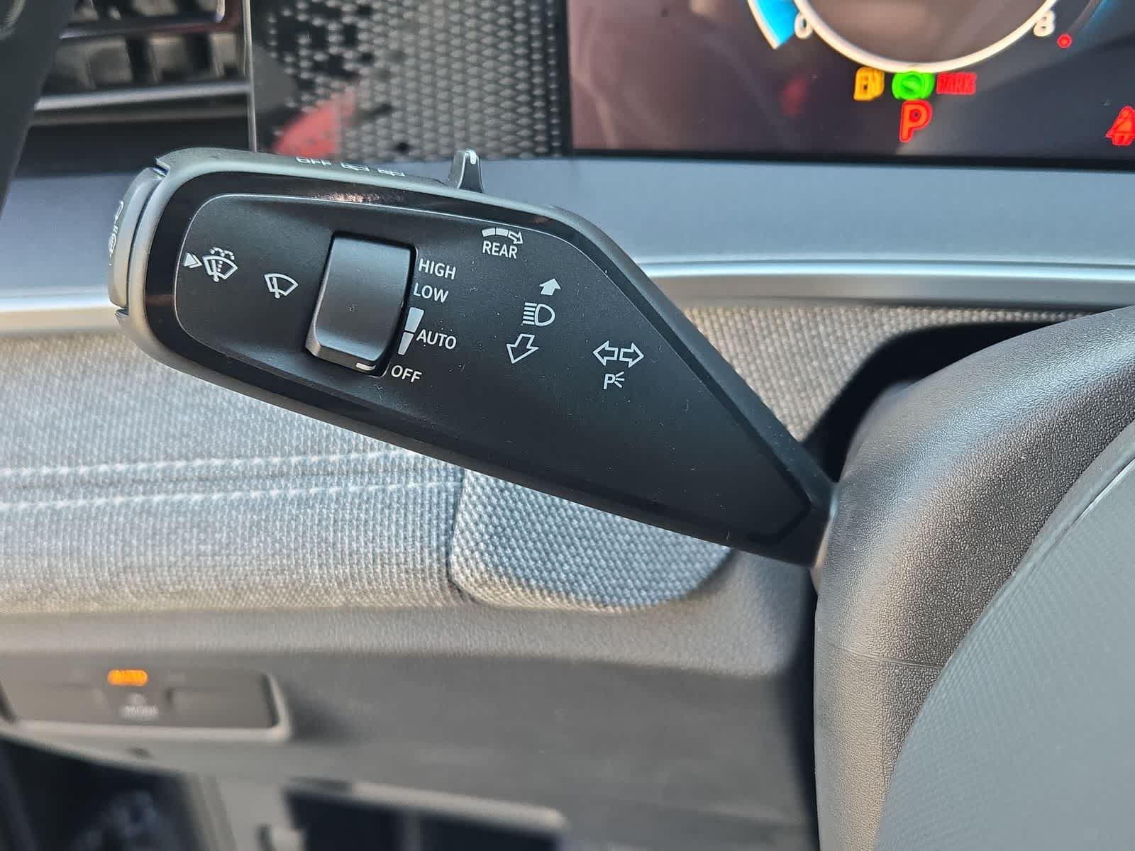 Thumbnail: 2025 Volkswagen Tiguan - 26