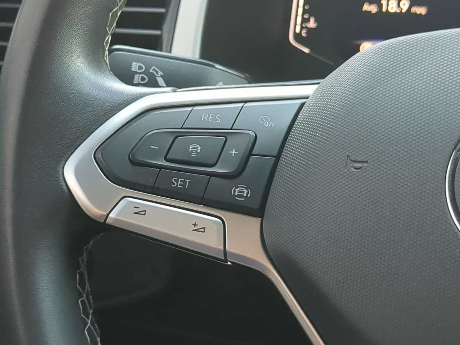 Thumbnail: 2022 Volkswagen Atlas - 25