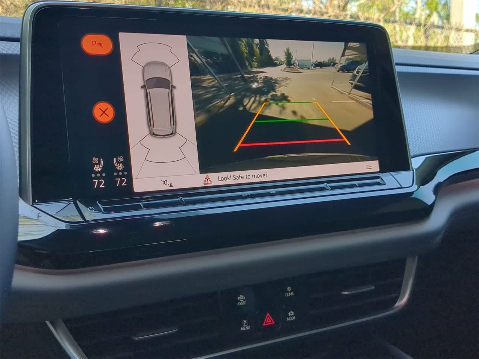 Thumbnail: 2025 Volkswagen Atlas - 29