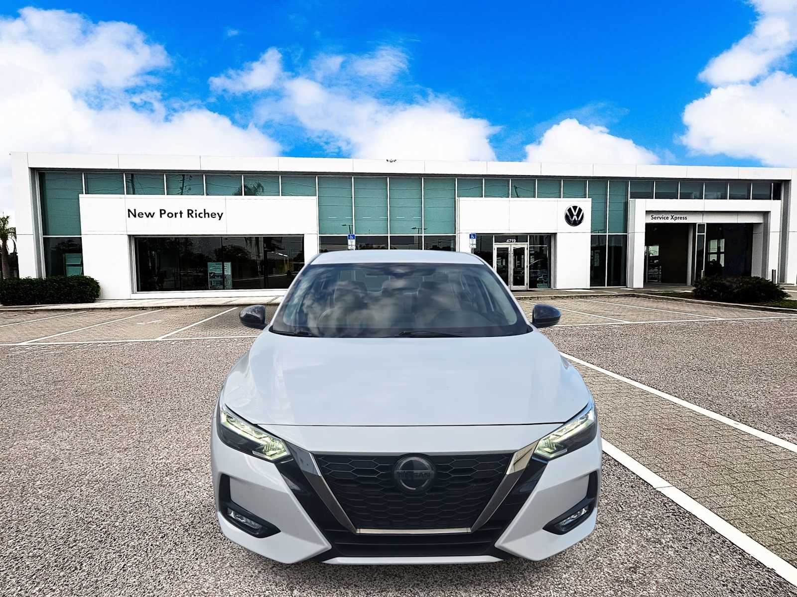 Thumbnail: 2023 Nissan Sentra - 3