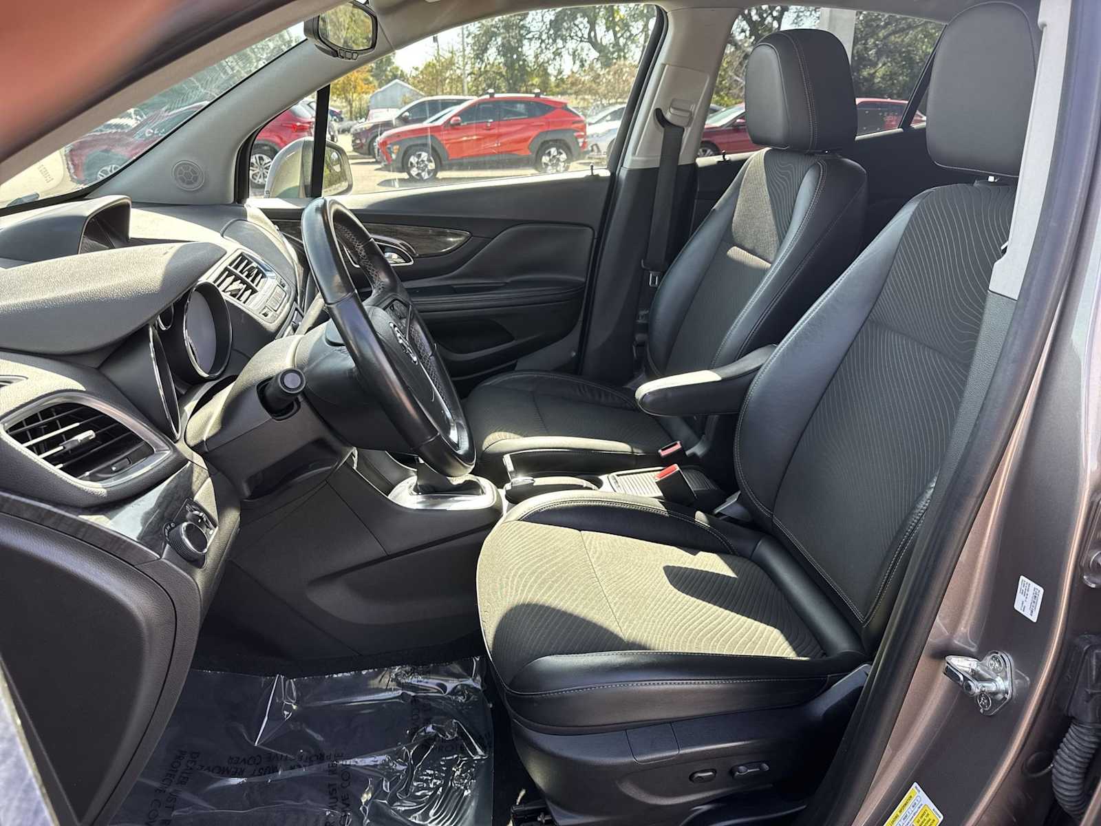 Thumbnail: 2014 Buick Encore - 15