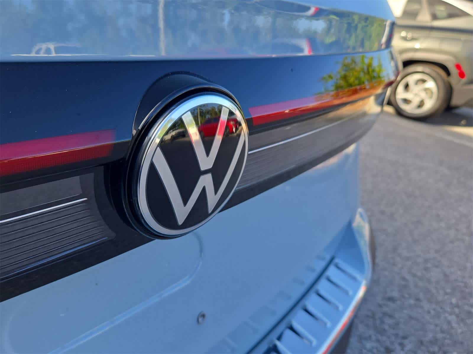 Thumbnail: 2025 Volkswagen Taos - 12