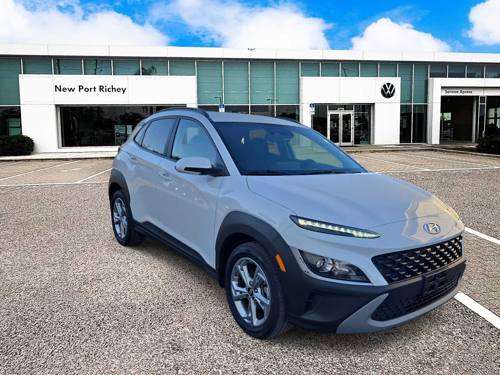 Thumbnail: 2023 Hyundai Kona - 2