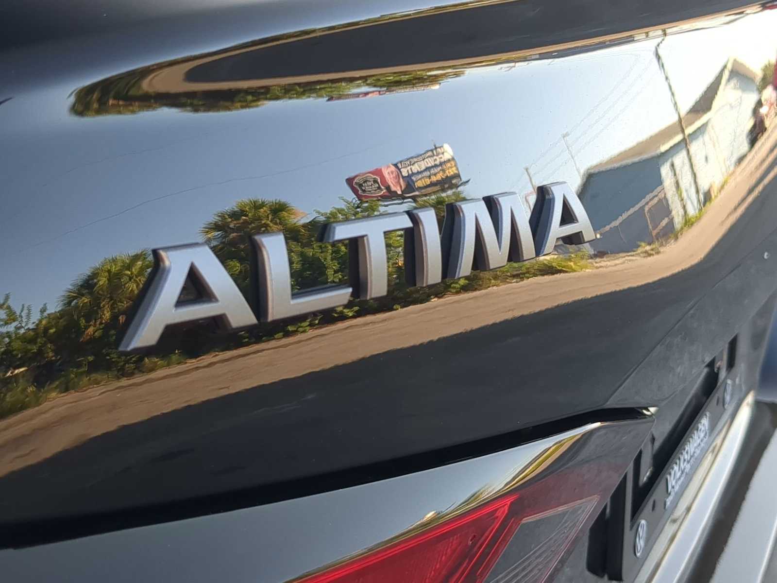 Thumbnail: 2025 Nissan Altima - 13