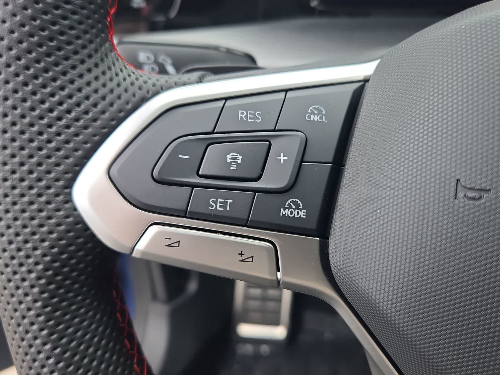 Thumbnail: 2026 Volkswagen Golf - 24