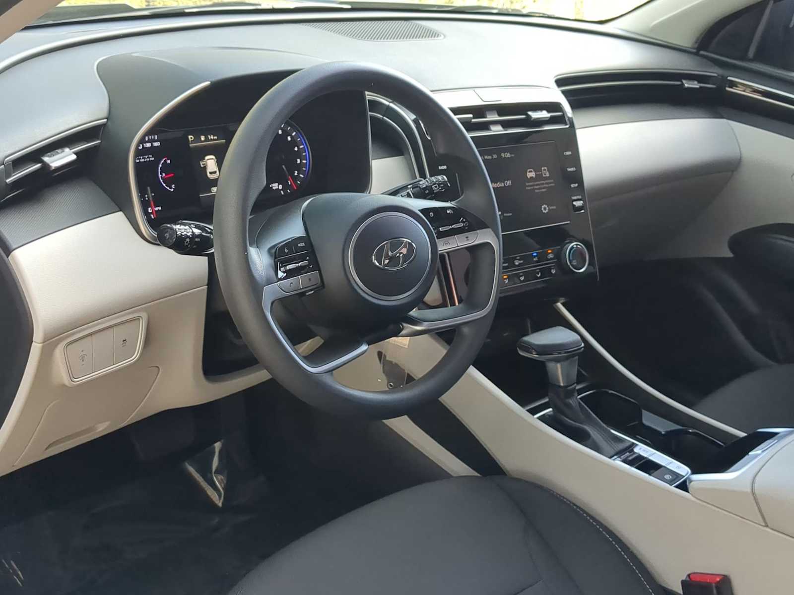 2024 Hyundai Tucson SE 10