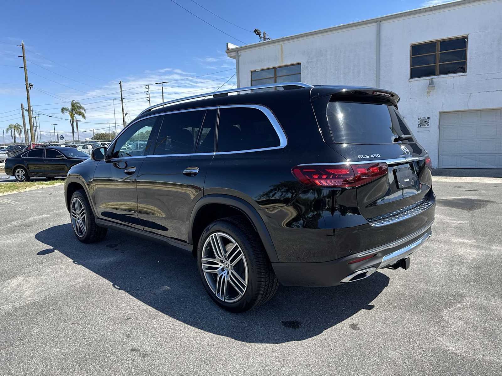 Thumbnail: 2025 Mercedes-Benz GLS - 4