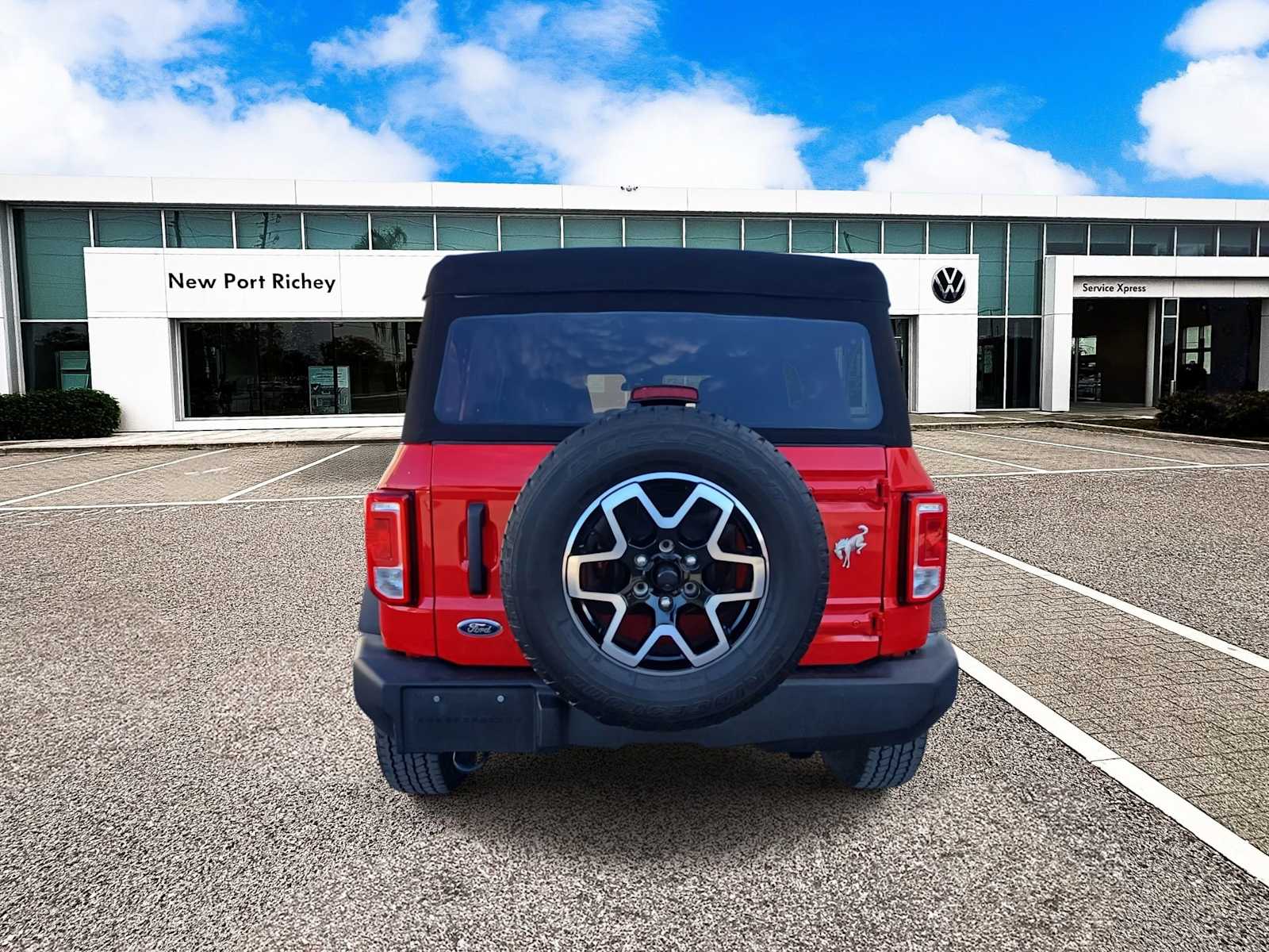 Thumbnail: 2023 Ford Bronco - 7