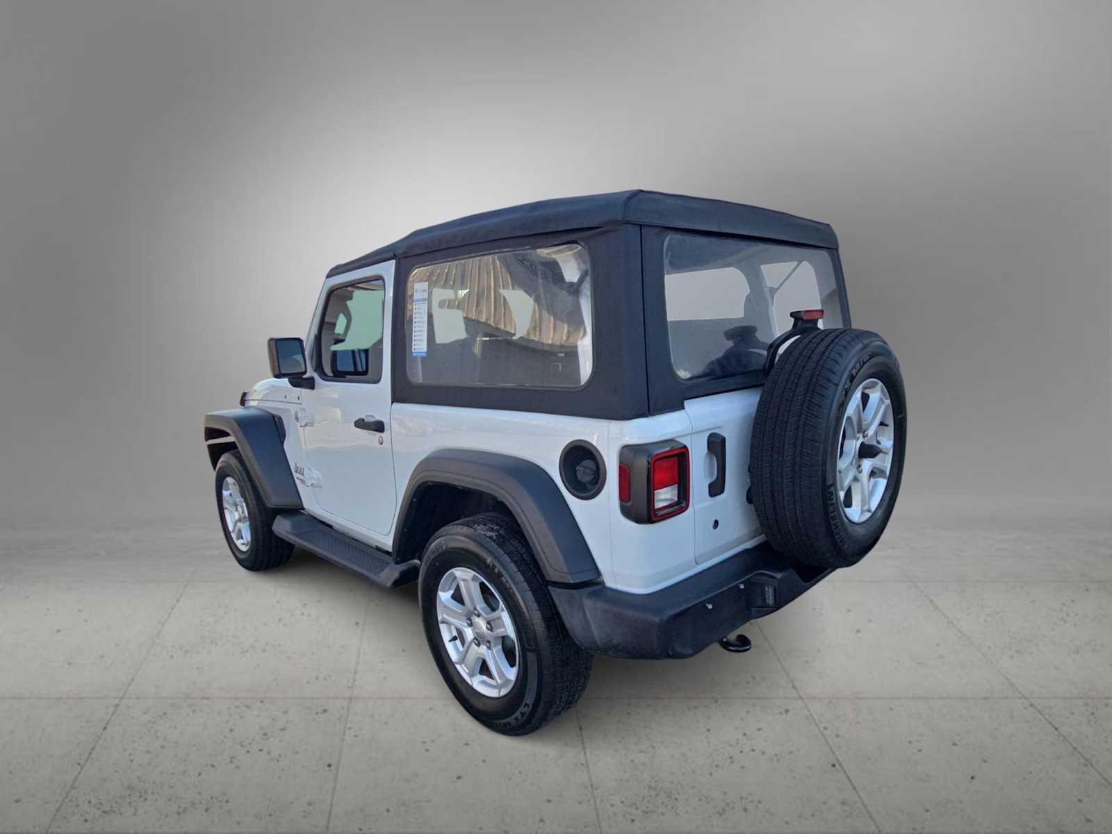 Thumbnail: 2019 Jeep Wrangler - 6