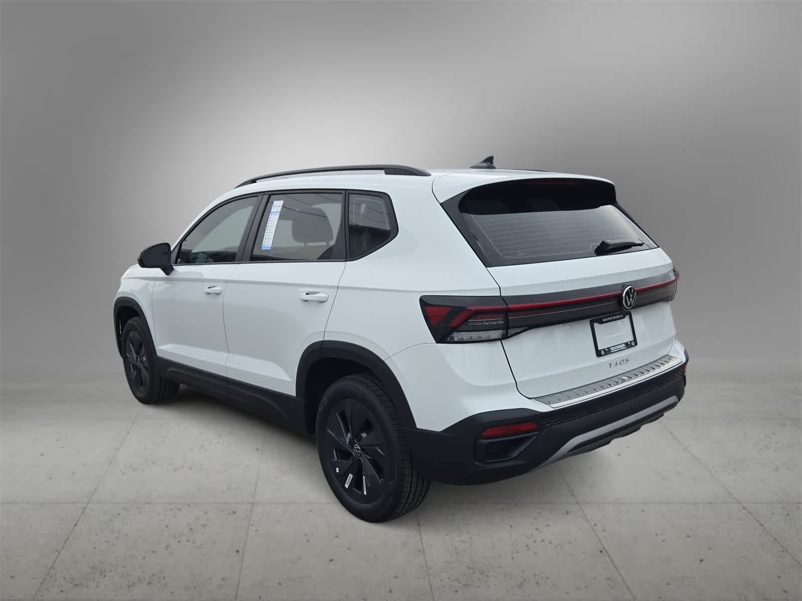 Thumbnail: 2025 Volkswagen Taos - 6