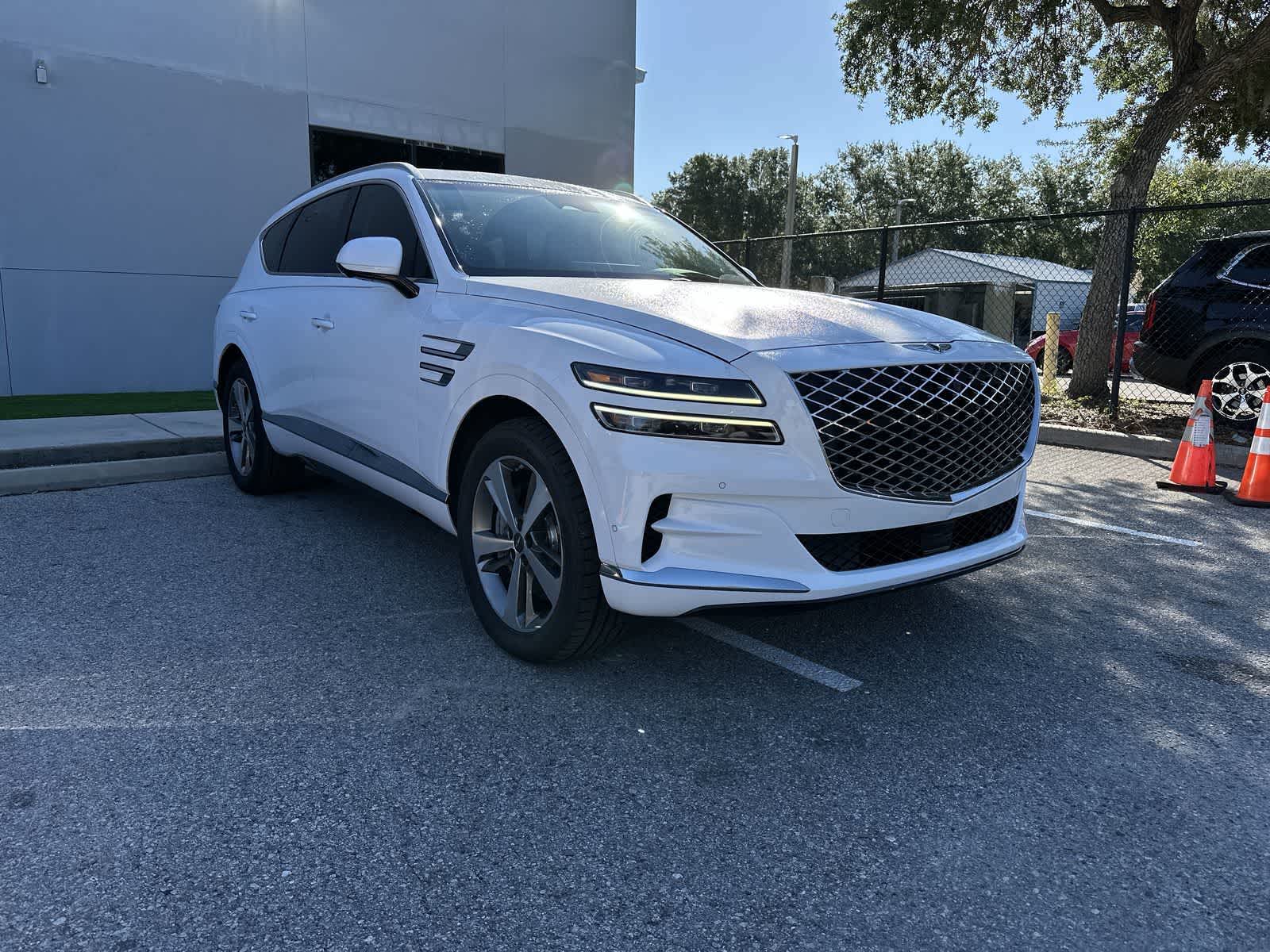 Thumbnail: 2021 Genesis GV80 - 11