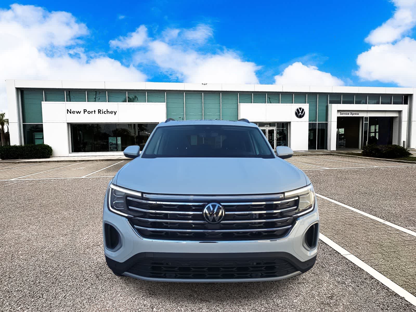 Thumbnail: 2026 Volkswagen Atlas - 3