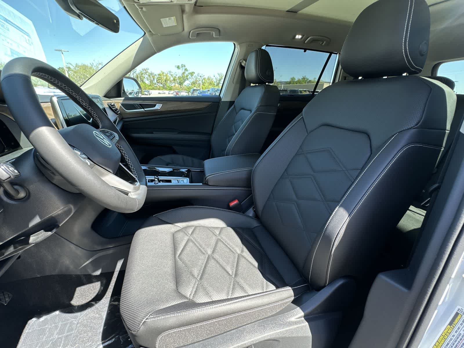 Thumbnail: 2026 Volkswagen Atlas - 15