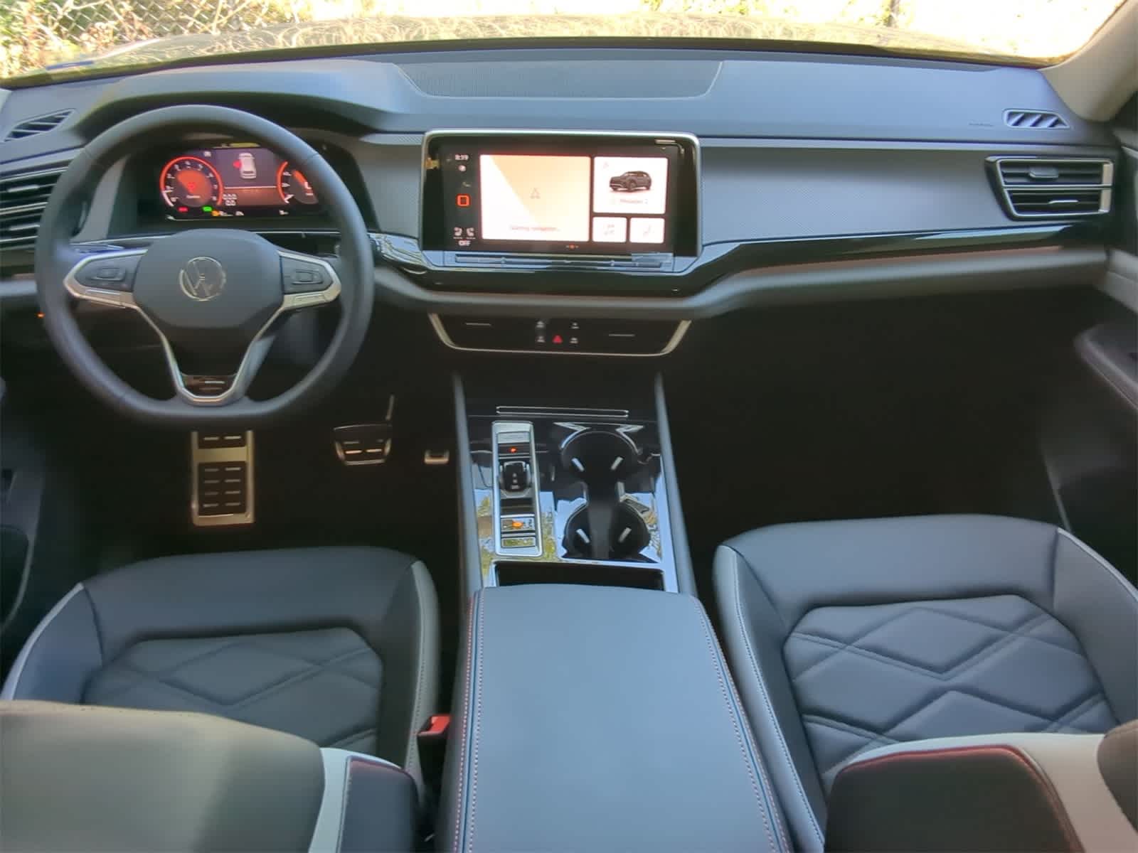 Thumbnail: 2025 Volkswagen Atlas - 16