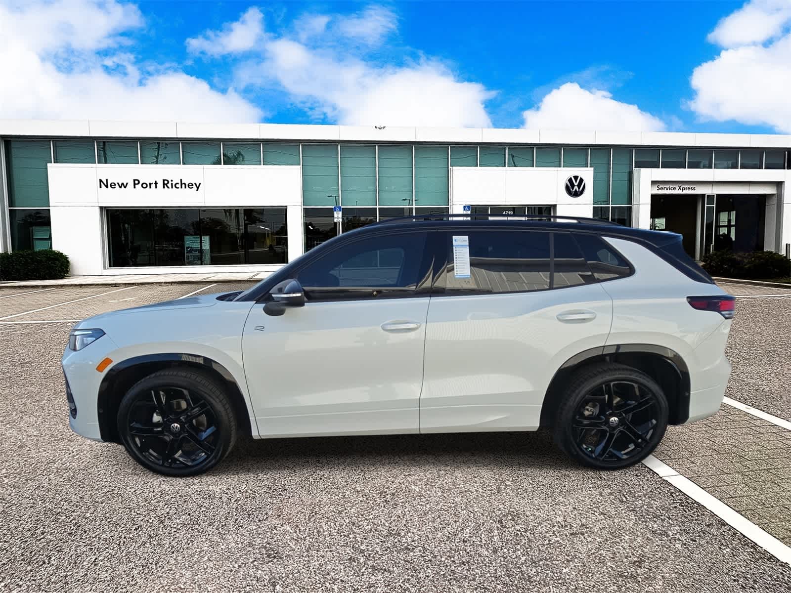 Thumbnail: 2025 Volkswagen Tiguan - 5