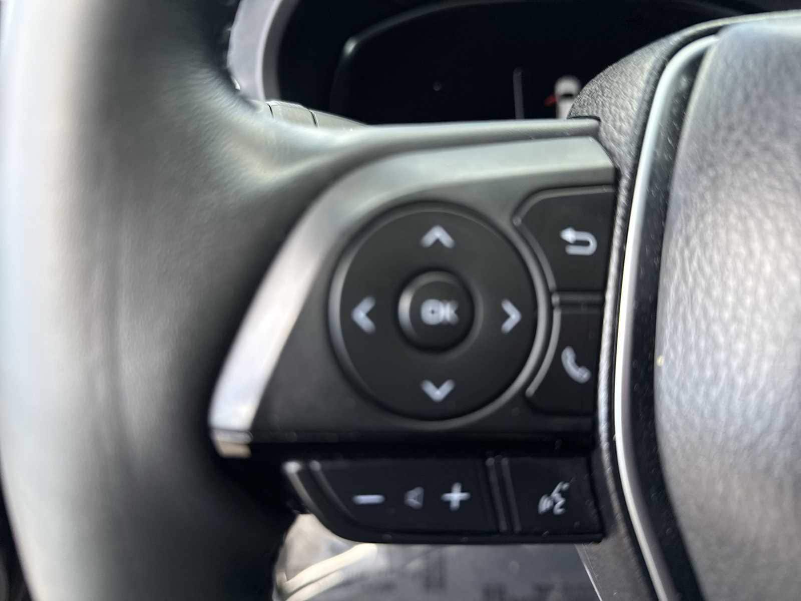 Thumbnail: 2024 Toyota Venza - 22