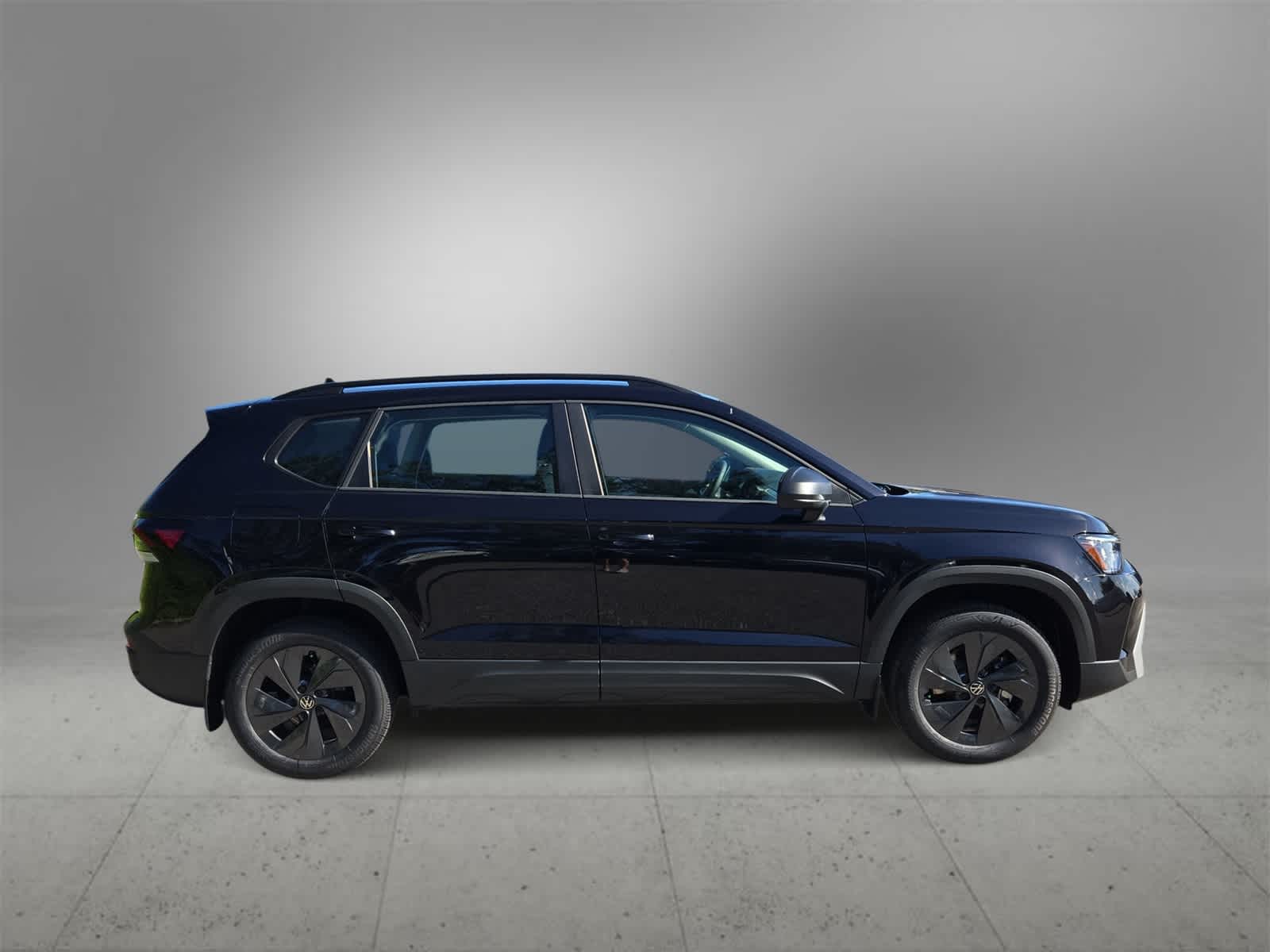 Thumbnail: 2025 Volkswagen Taos - 9