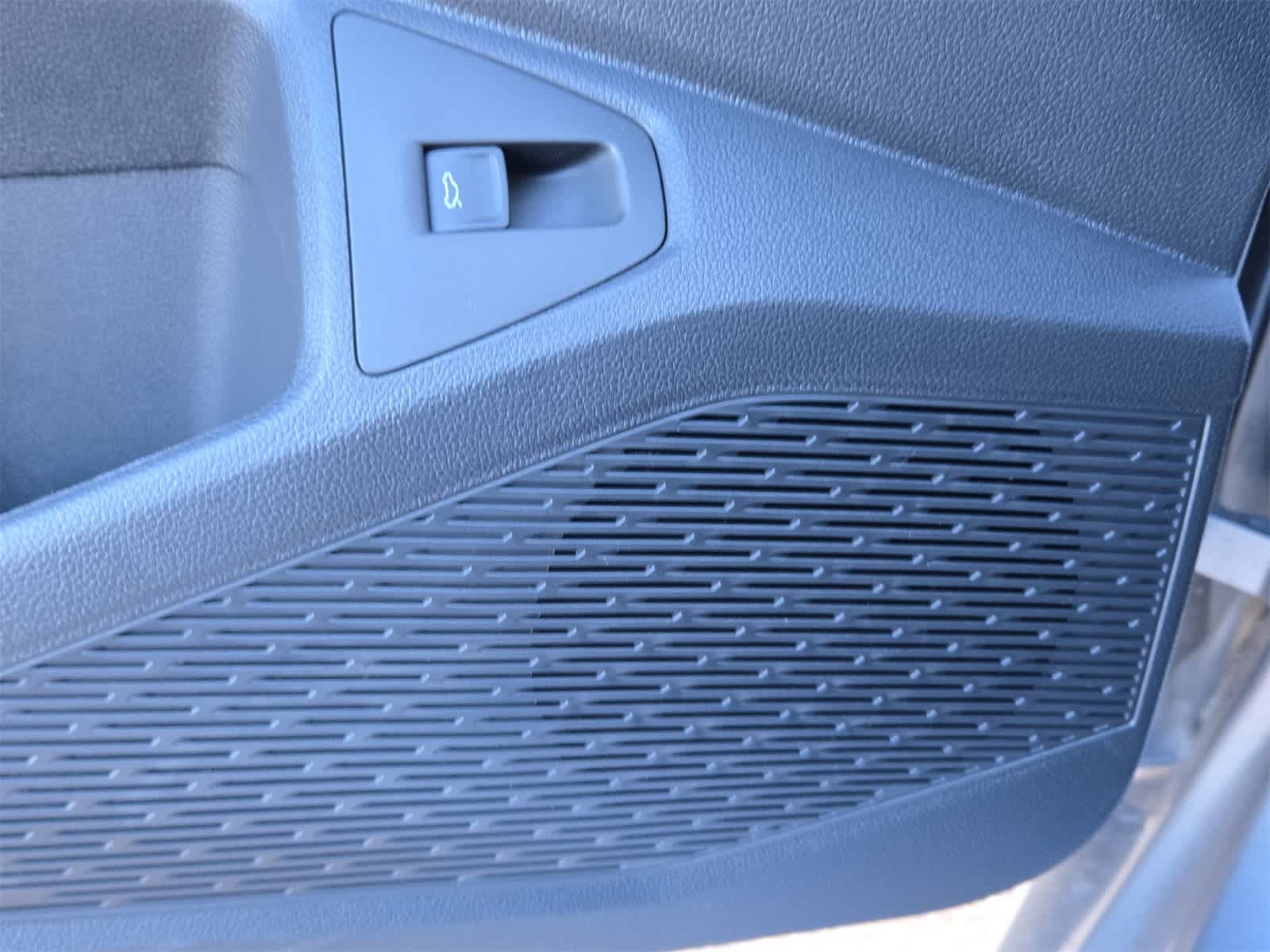 Thumbnail: 2026 Volkswagen Jetta - 30