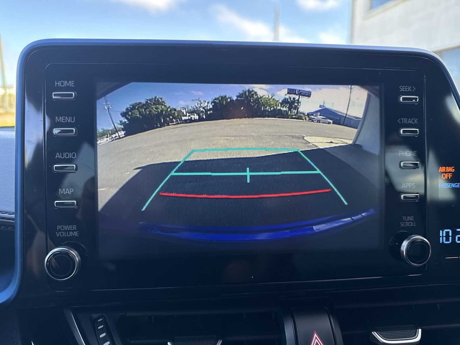 Thumbnail: 2019 Toyota C-HR - 27