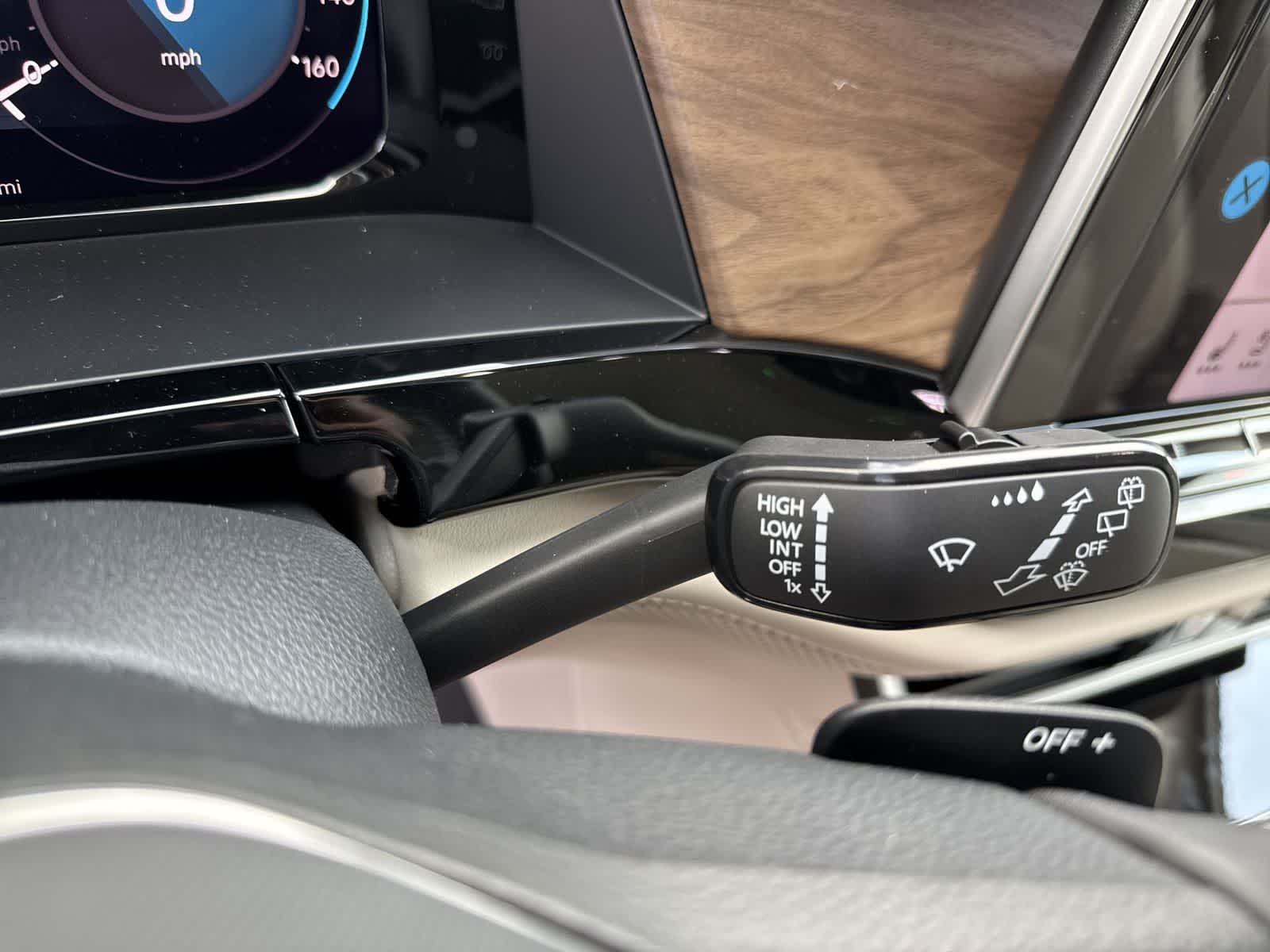 Thumbnail: 2026 Volkswagen Atlas - 24