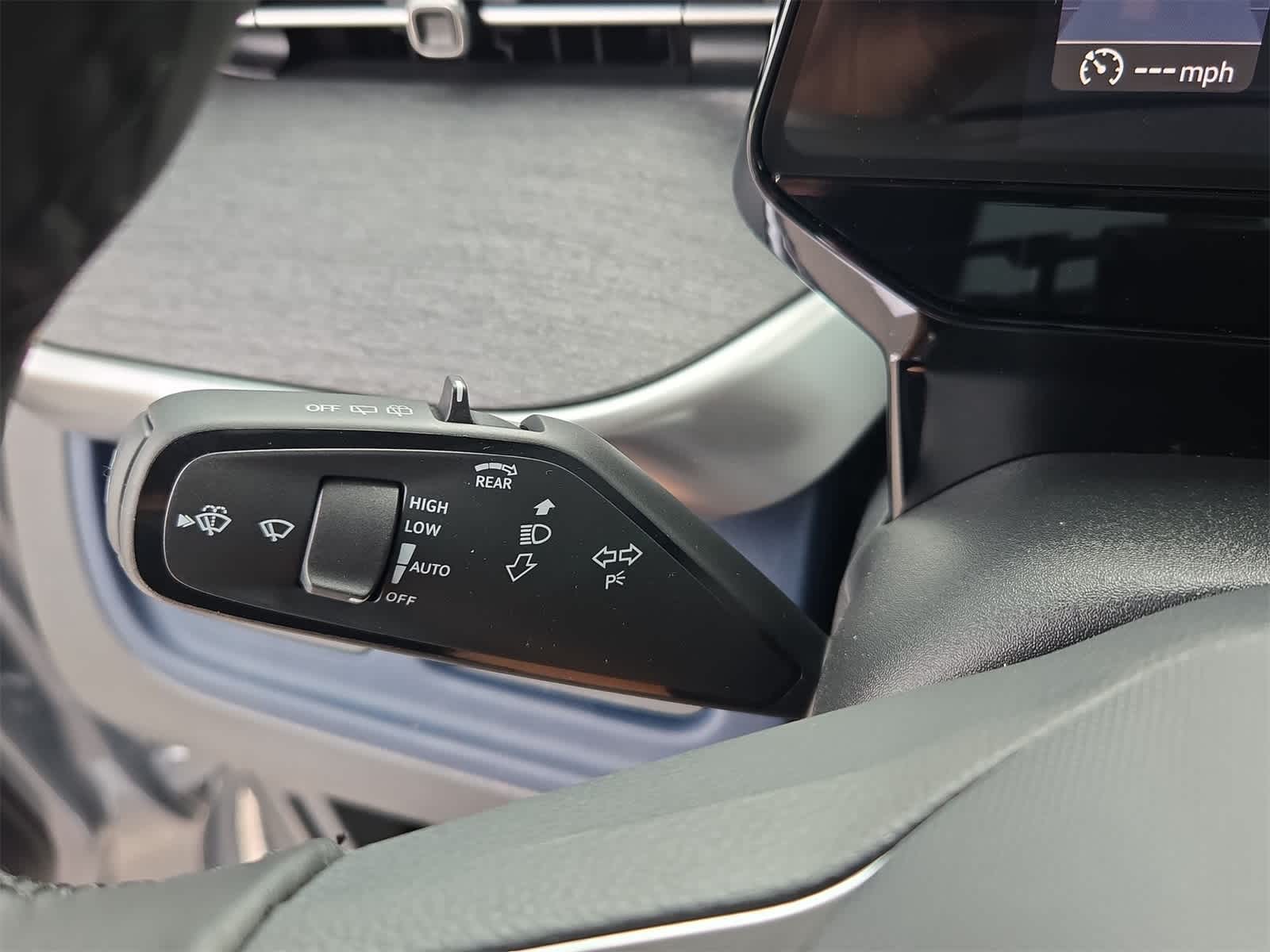 Thumbnail: 2025 Volkswagen ID.Buzz - 26