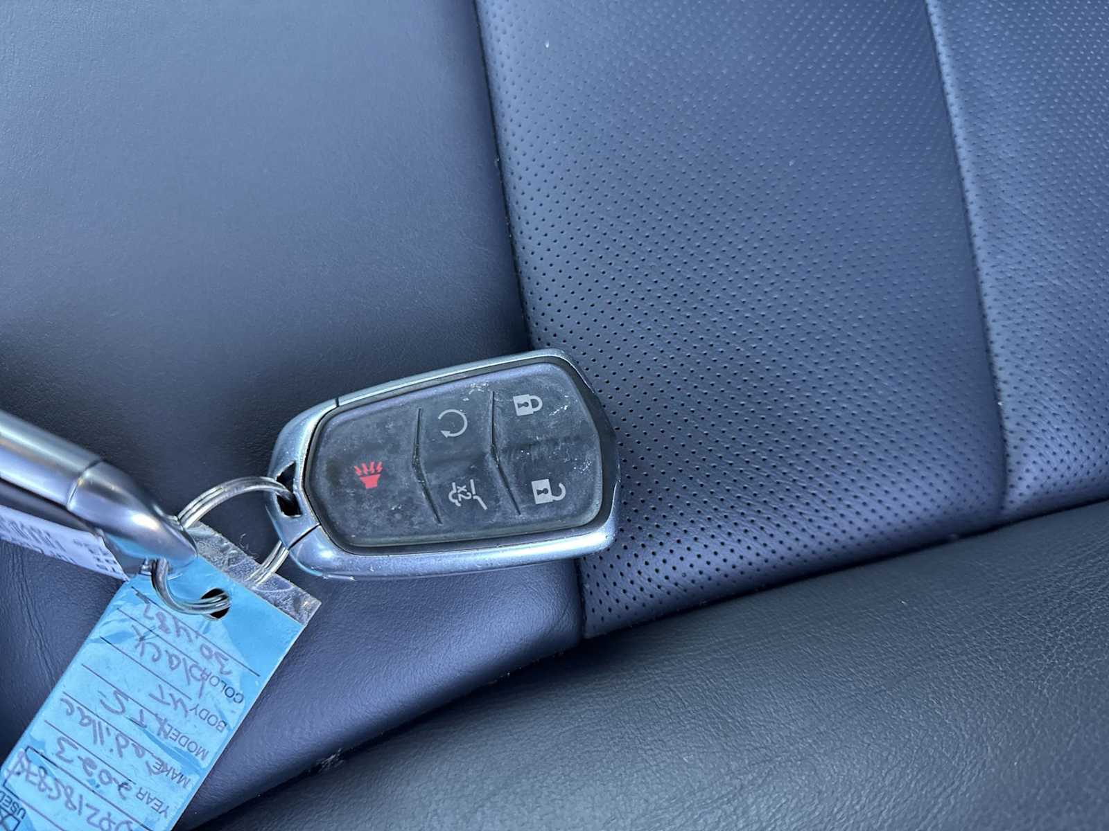 Thumbnail: 2023 Cadillac XT5 - 33