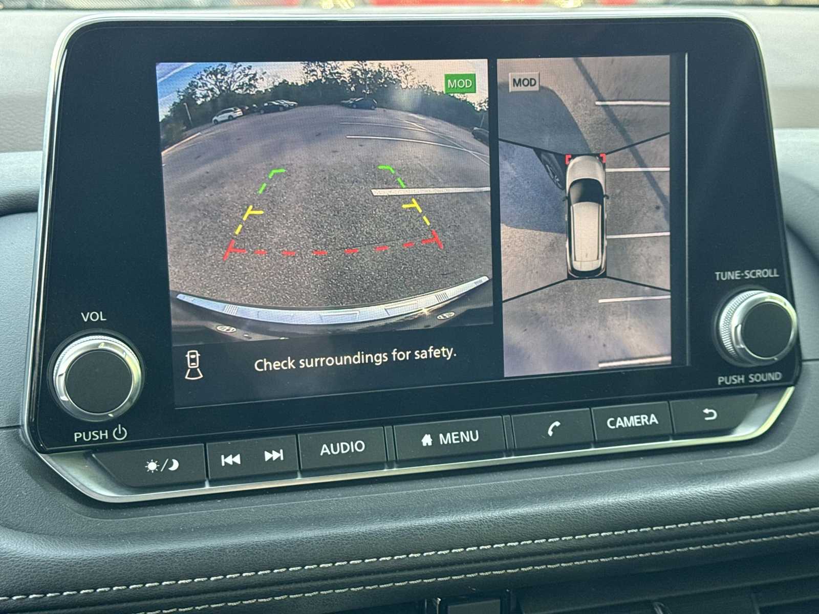 Thumbnail: 2021 Nissan Rogue - 22