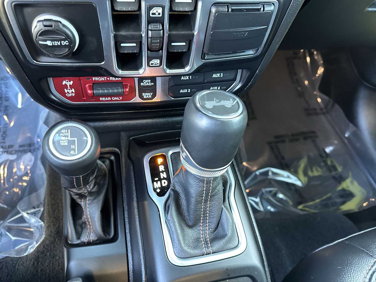 Thumbnail: 2023 Jeep Wrangler - 30