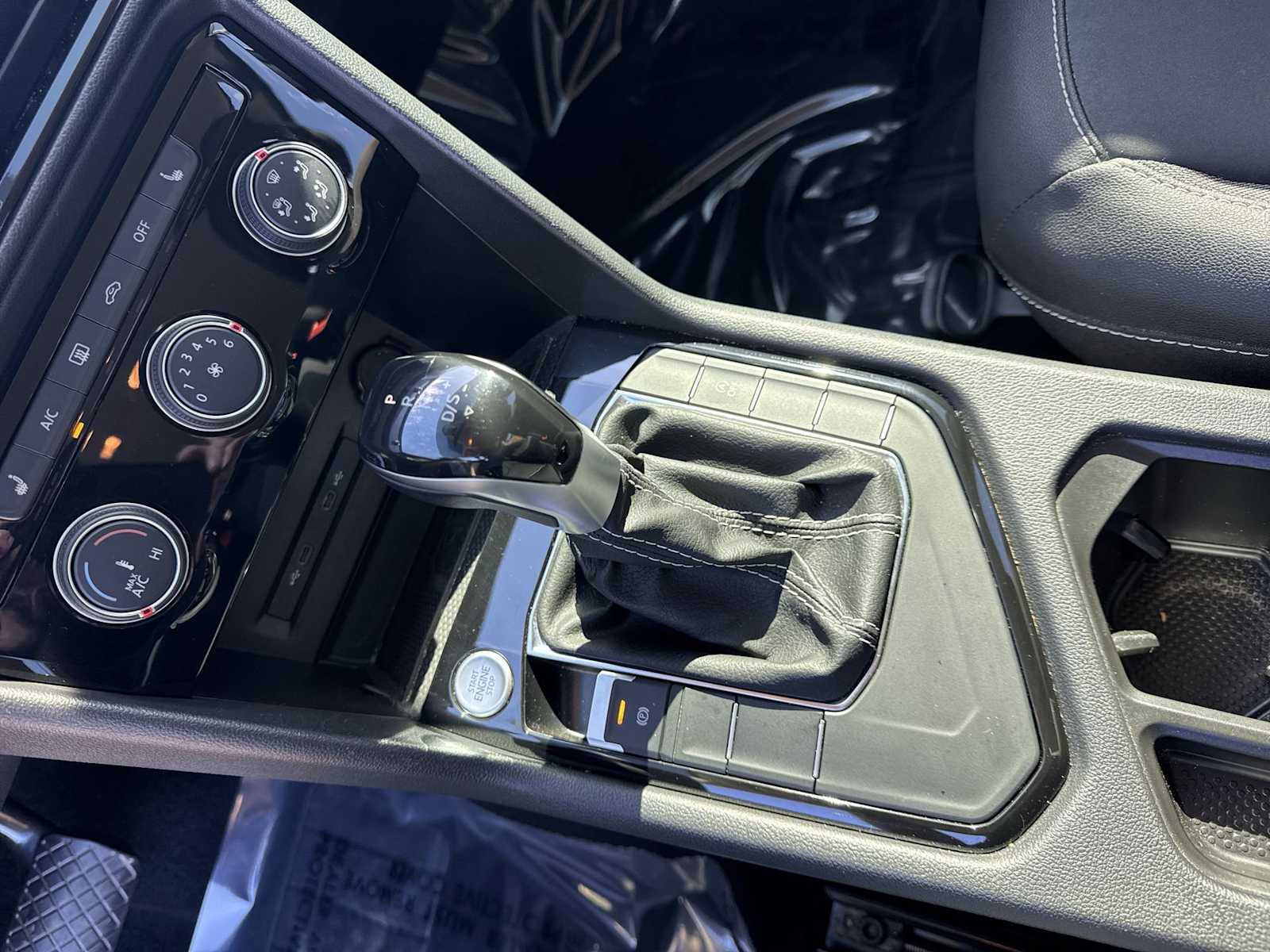 Thumbnail: 2023 Volkswagen Taos - 26